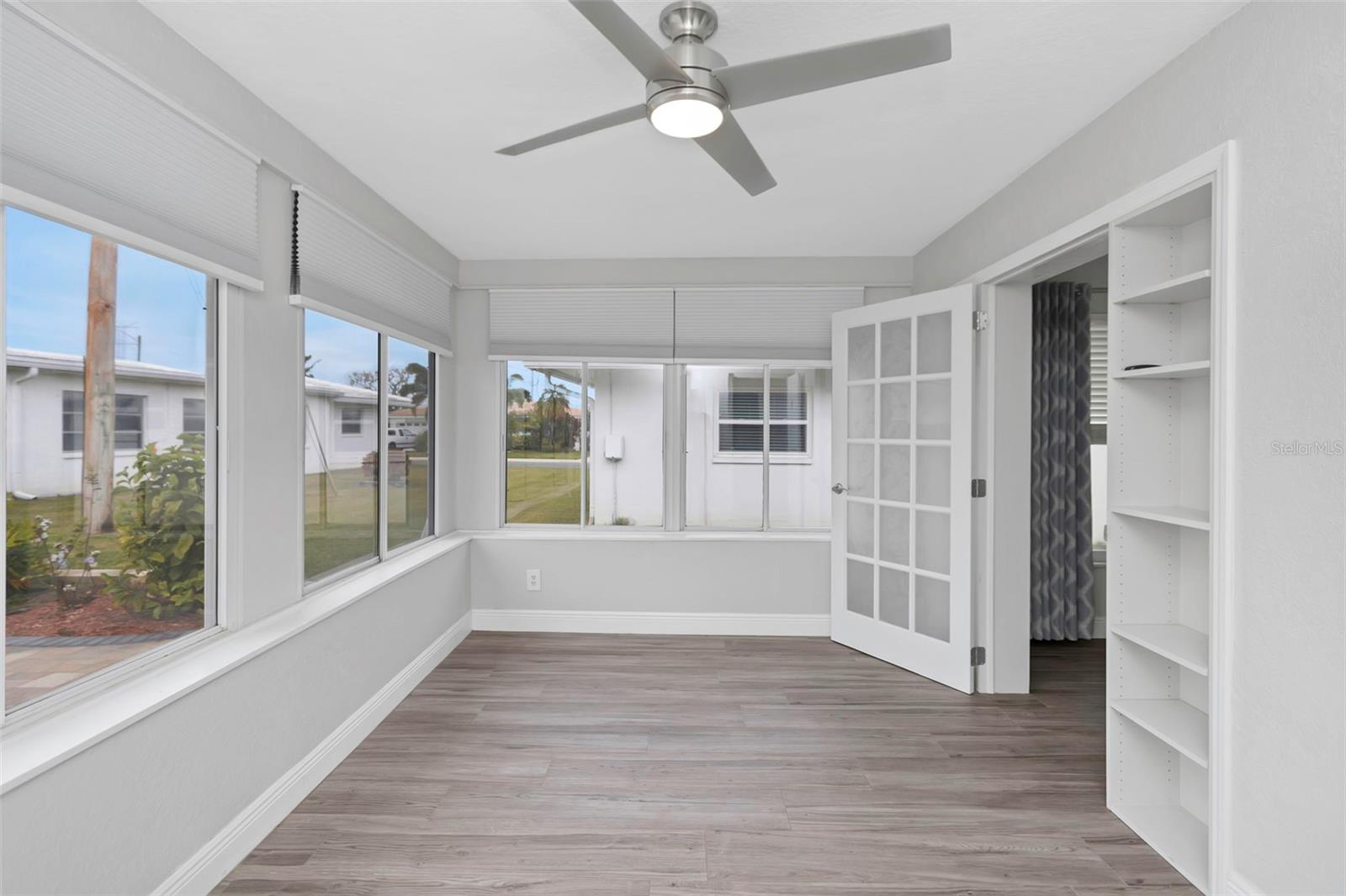 Image 18 of 87 For 10032 39th Way N