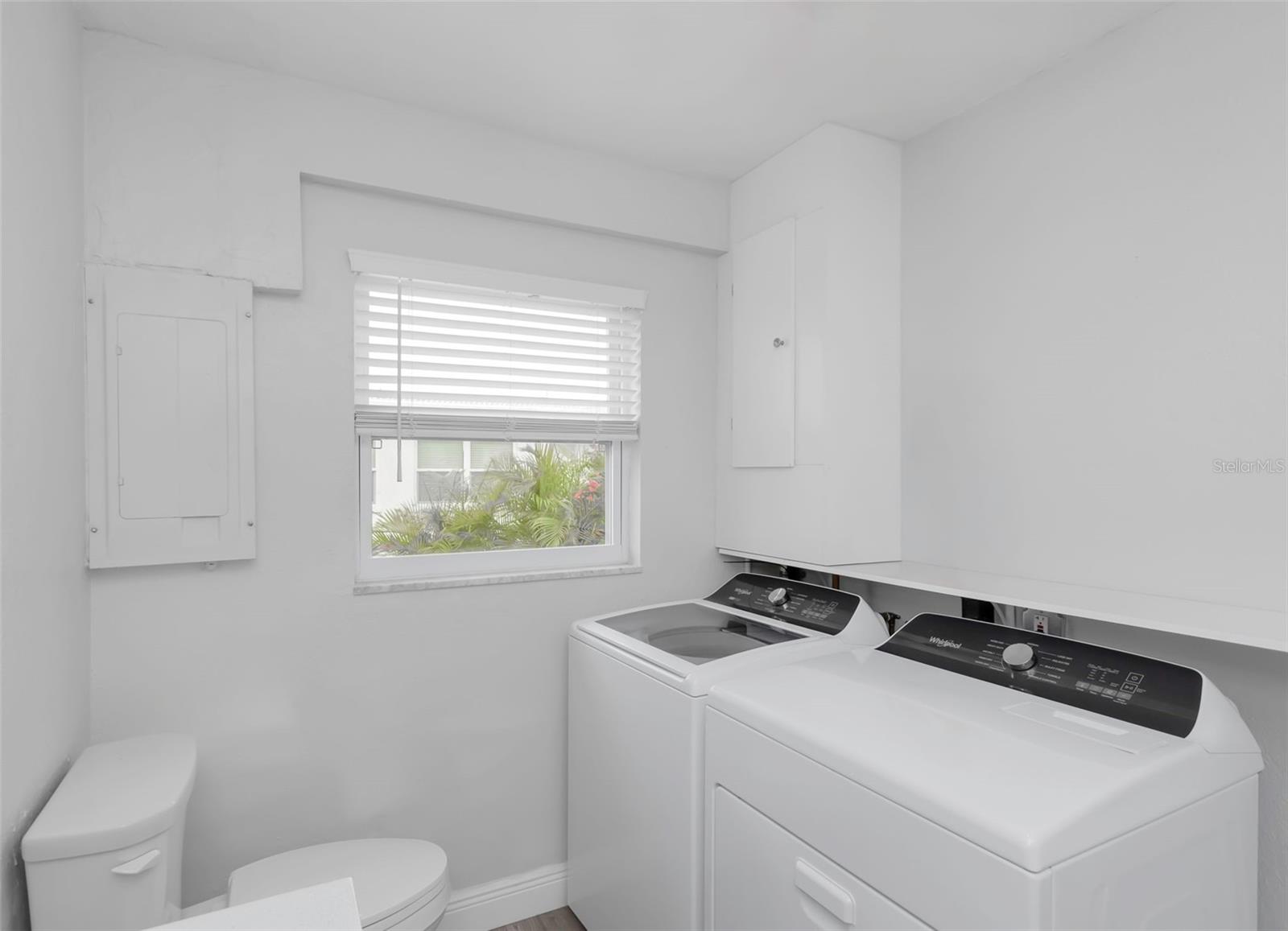 Image 24 of 87 For 10032 39th Way N