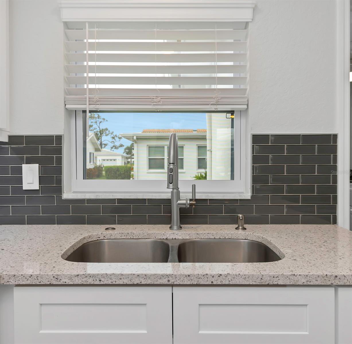 Image 32 of 87 For 10032 39th Way N