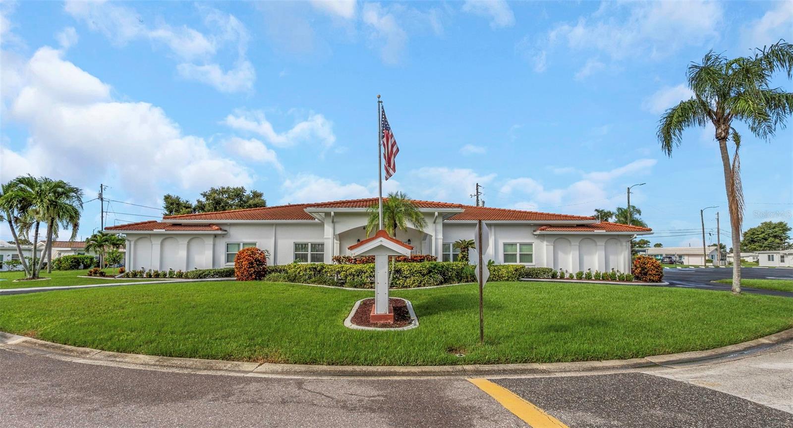 Image 71 of 87 For 10032 39th Way N