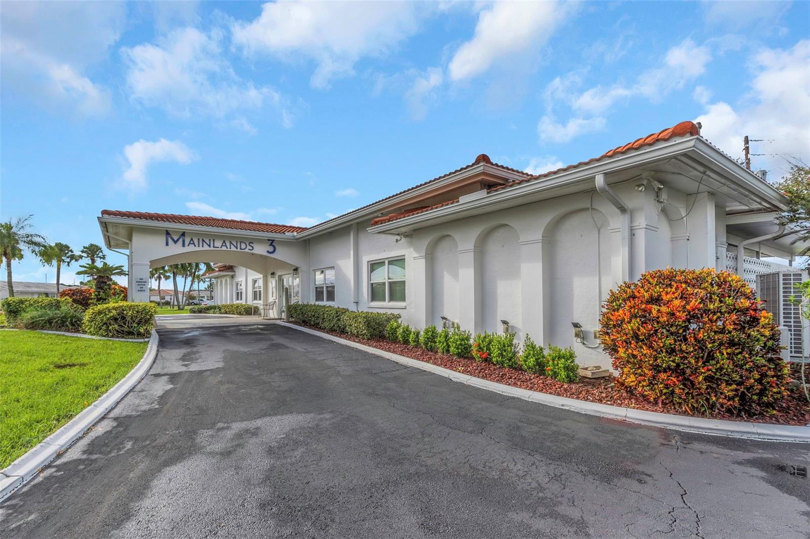 Image 72 of 87 For 10032 39th Way N