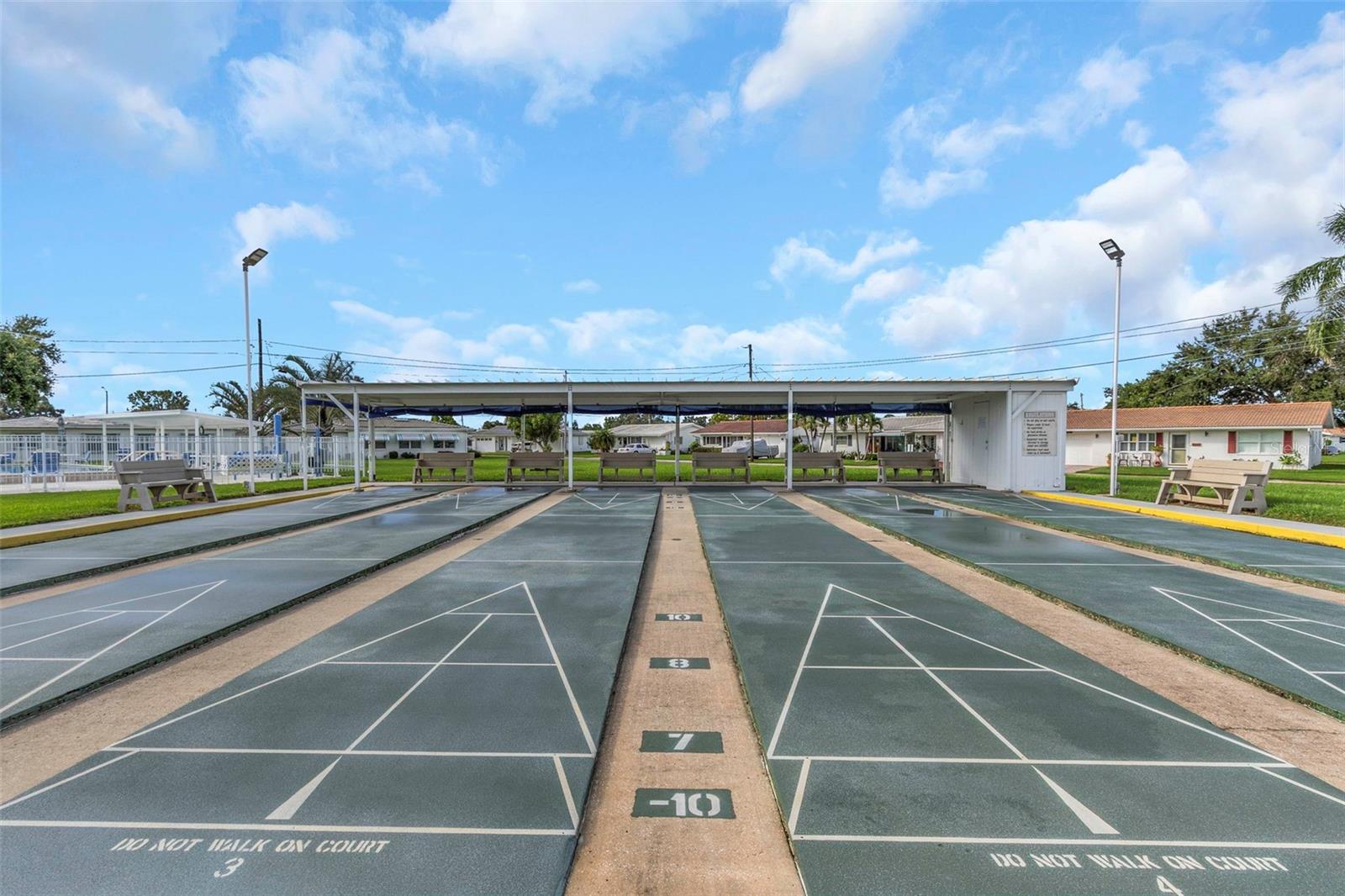 Image 73 of 87 For 10032 39th Way N