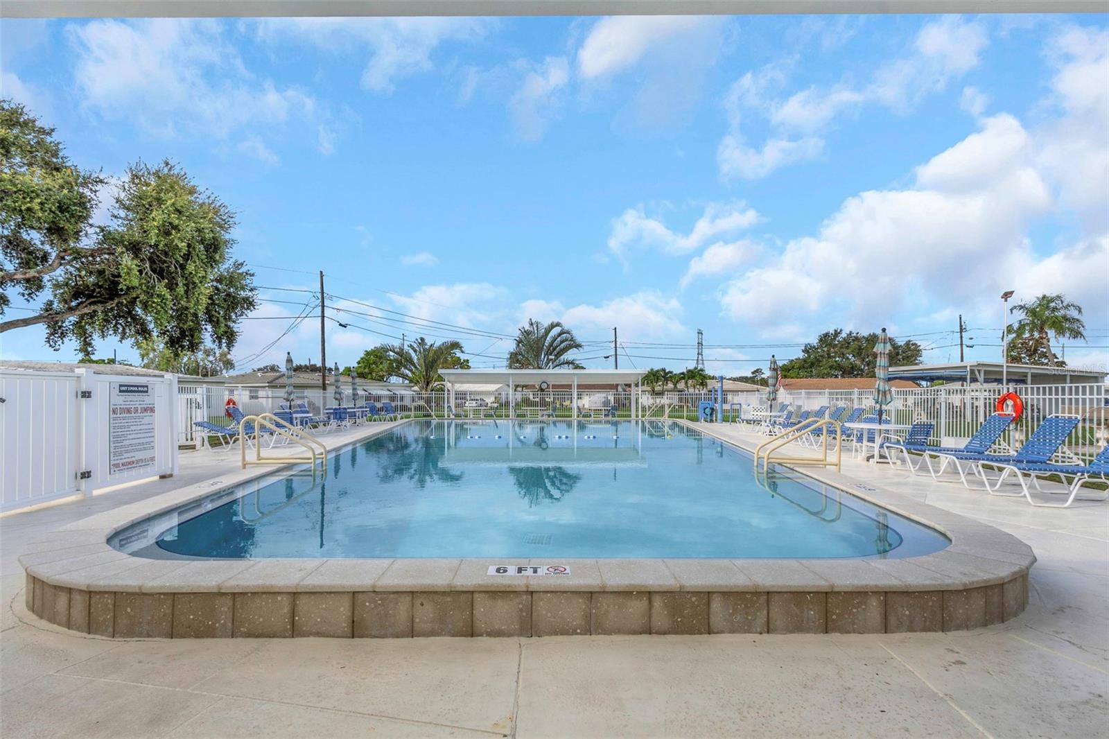 Image 77 of 87 For 10032 39th Way N