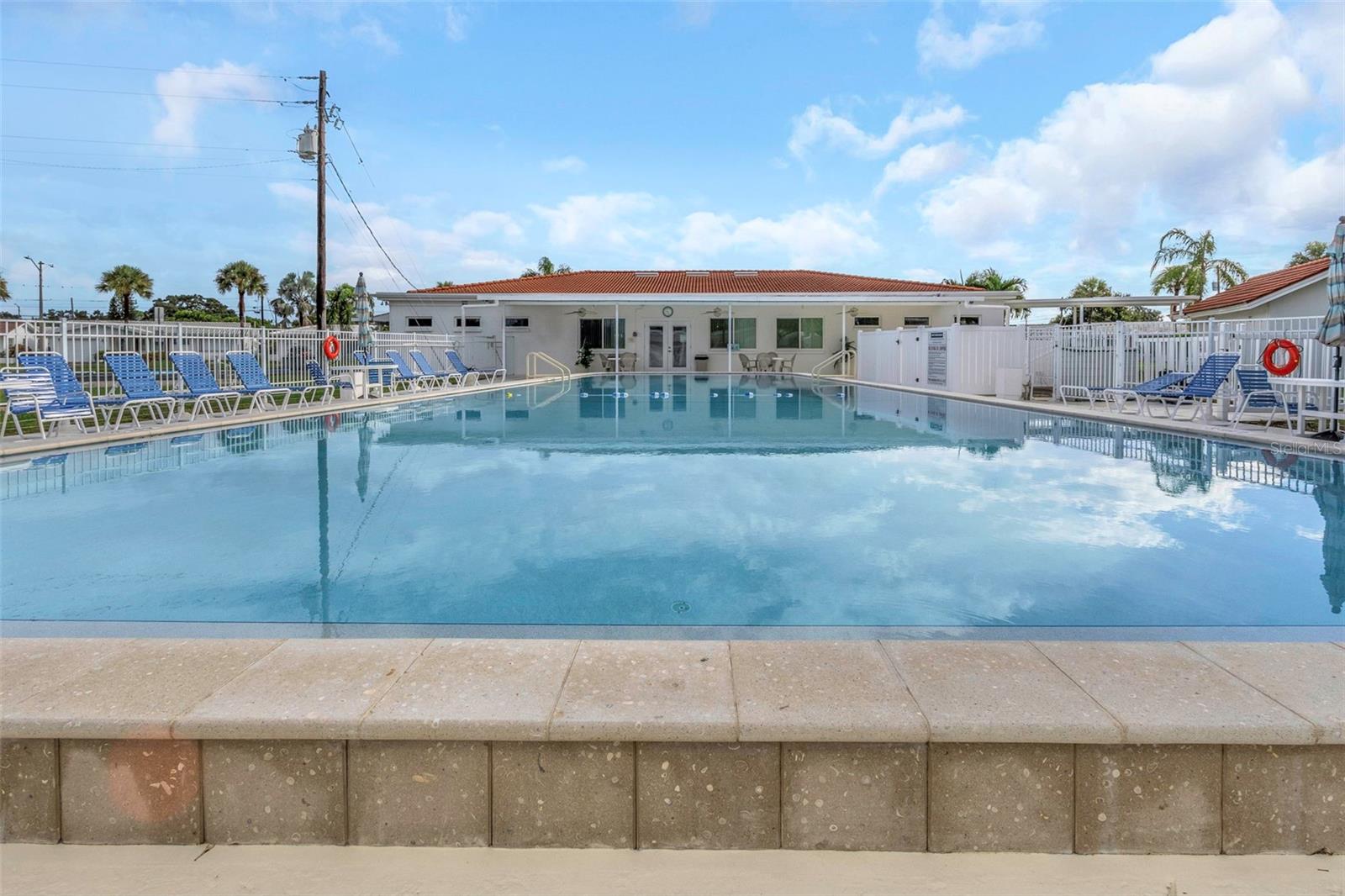 Image 79 of 87 For 10032 39th Way N