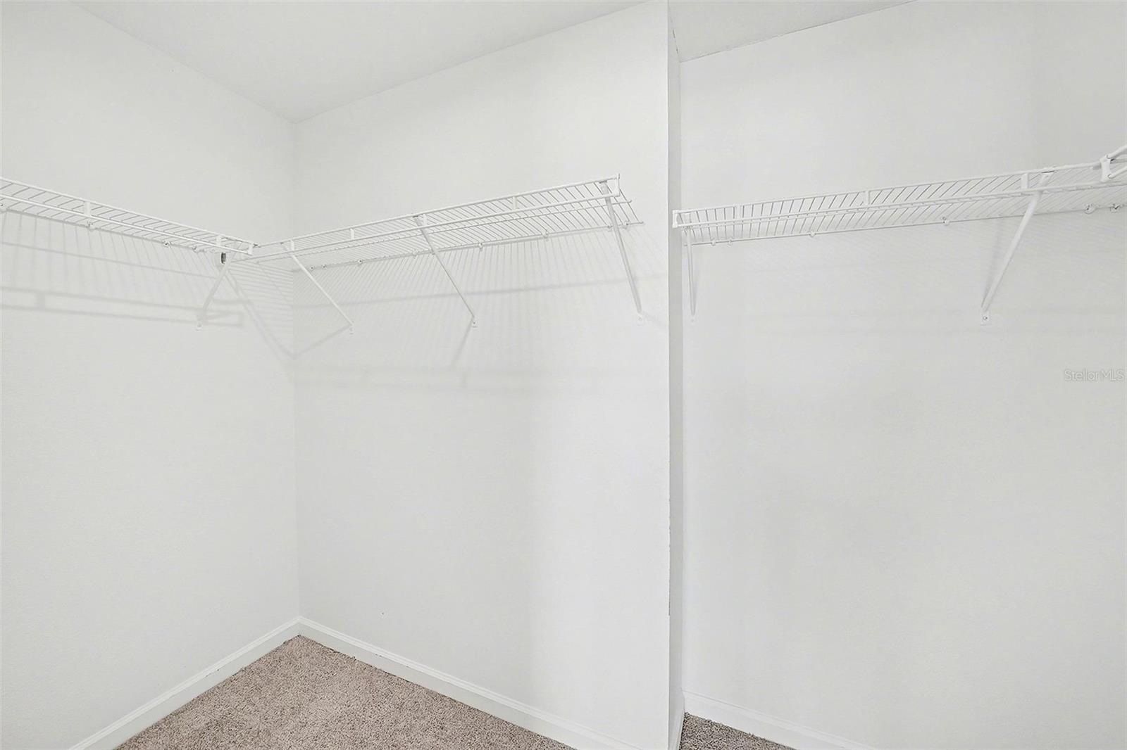 Image 18 of 33 For 15442 Caravan Avenue