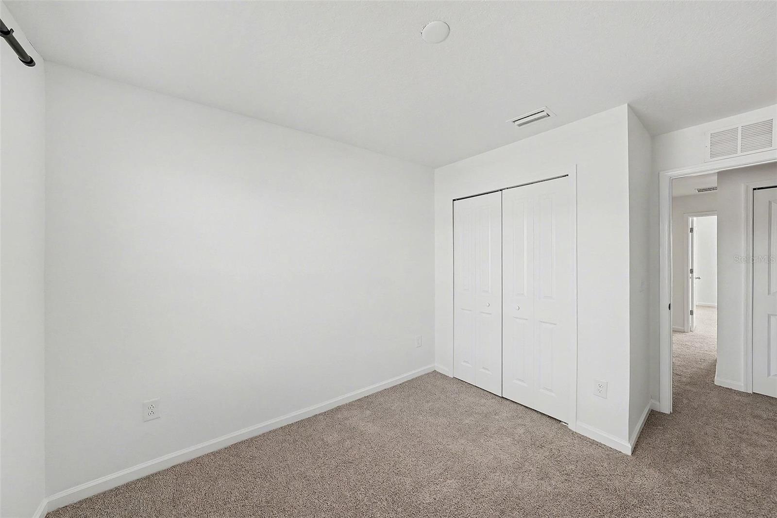 Image 24 of 33 For 15442 Caravan Avenue