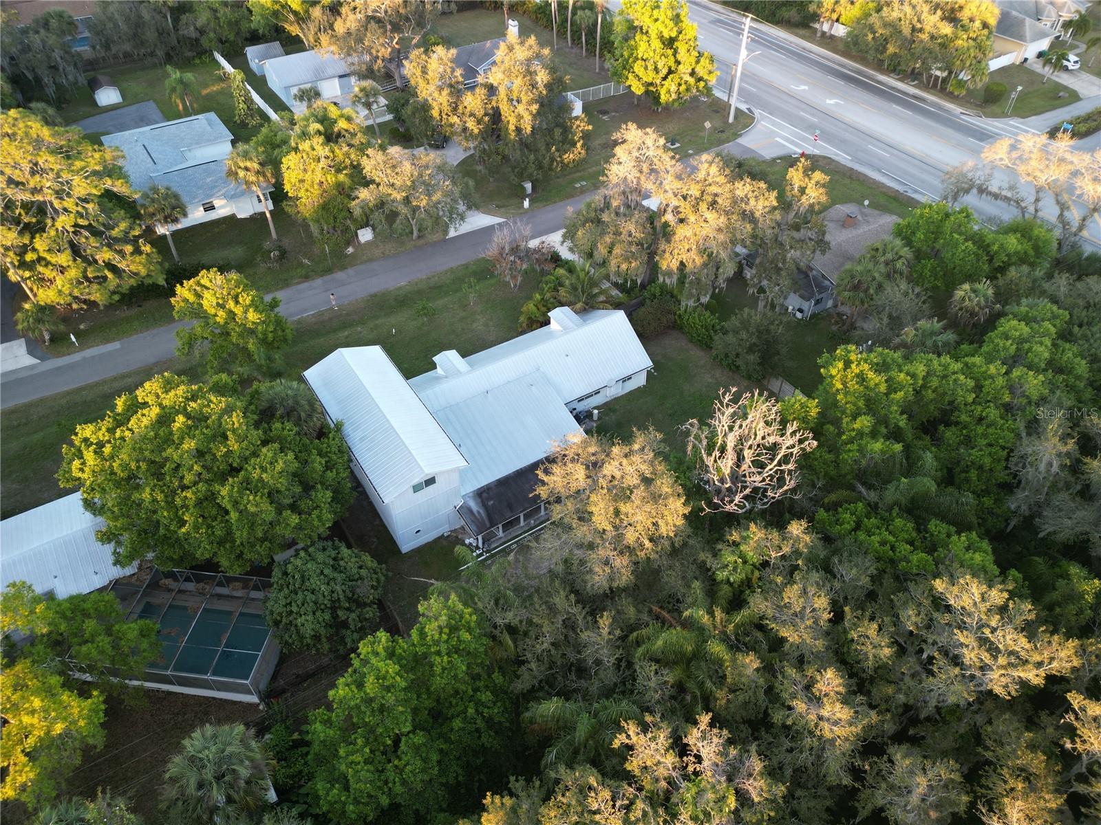 Image 41 of 43 For 2559 Rainbow Drive