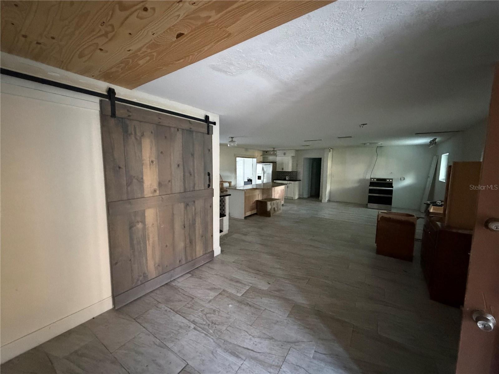 Image 7 of 43 For 2559 Rainbow Drive