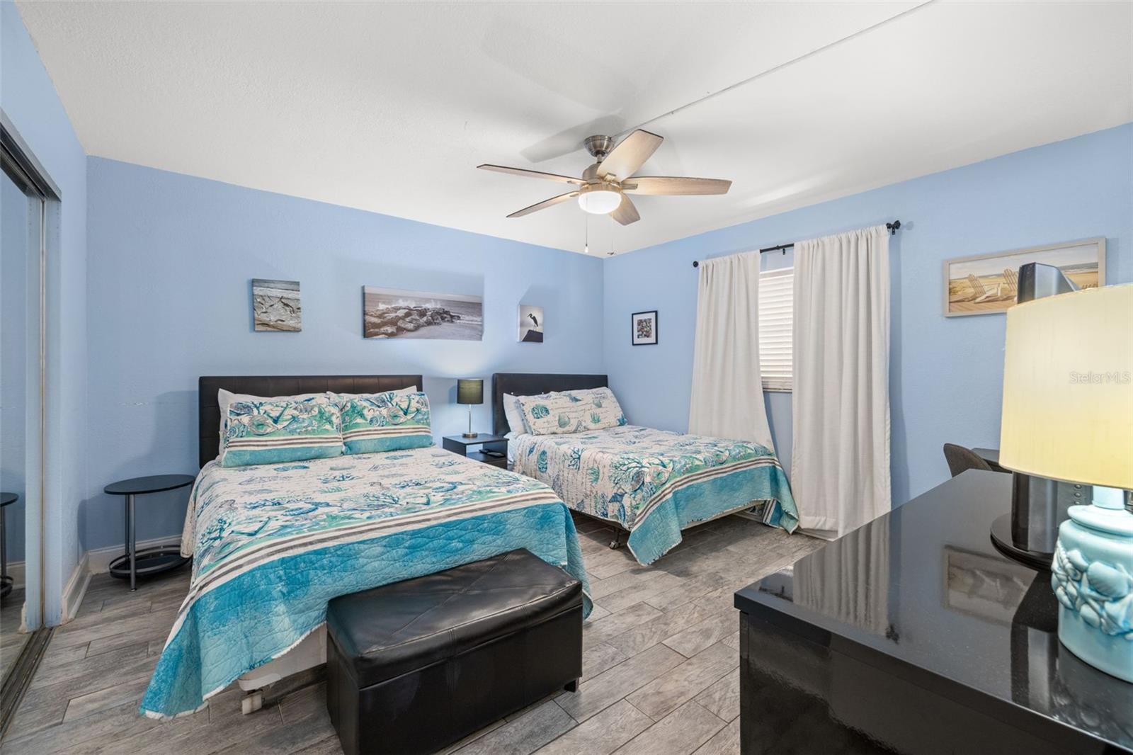 Image 16 of 38 For 18610 Gulf Boulevard 709