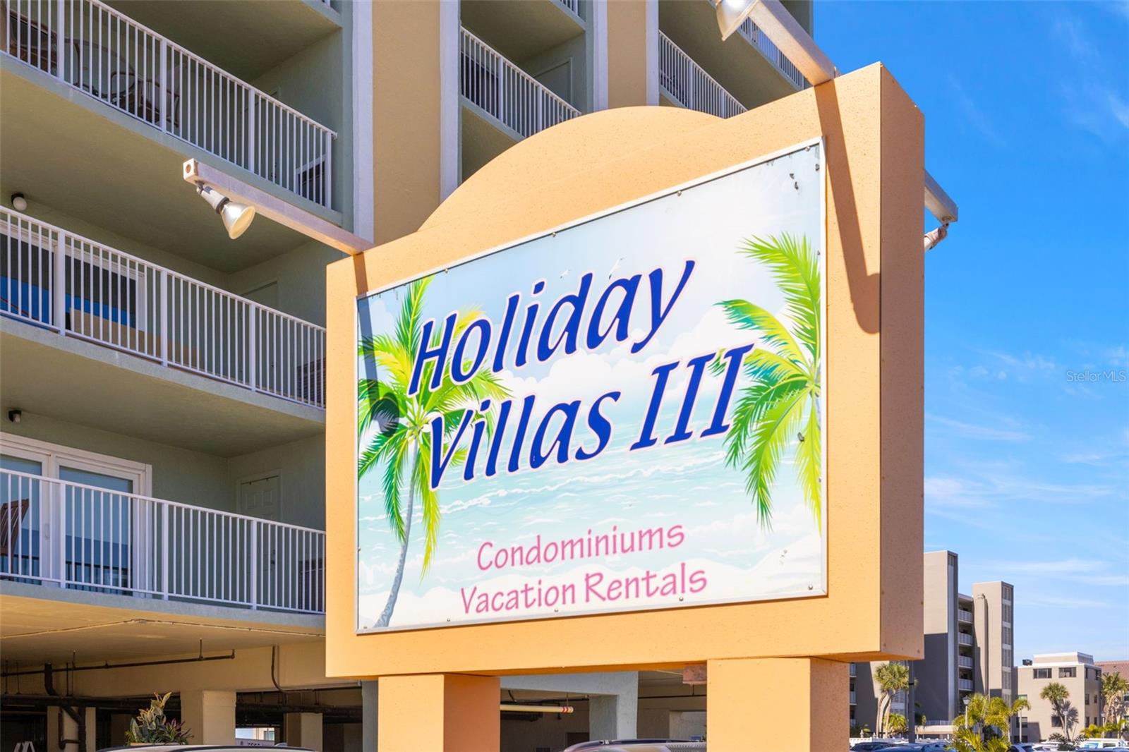 Image 30 of 38 For 18610 Gulf Boulevard 709