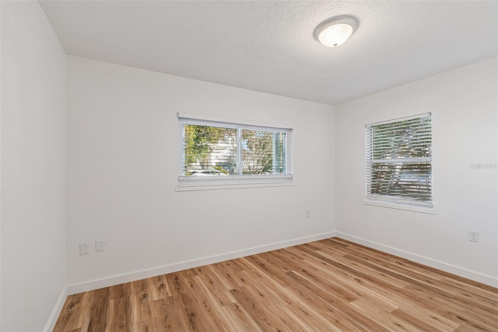 Image 23 of 29 For 7305 Morton Street