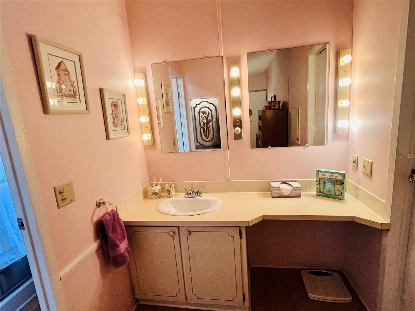 Image 17 of 33 For 2149 Gondola Drive 196