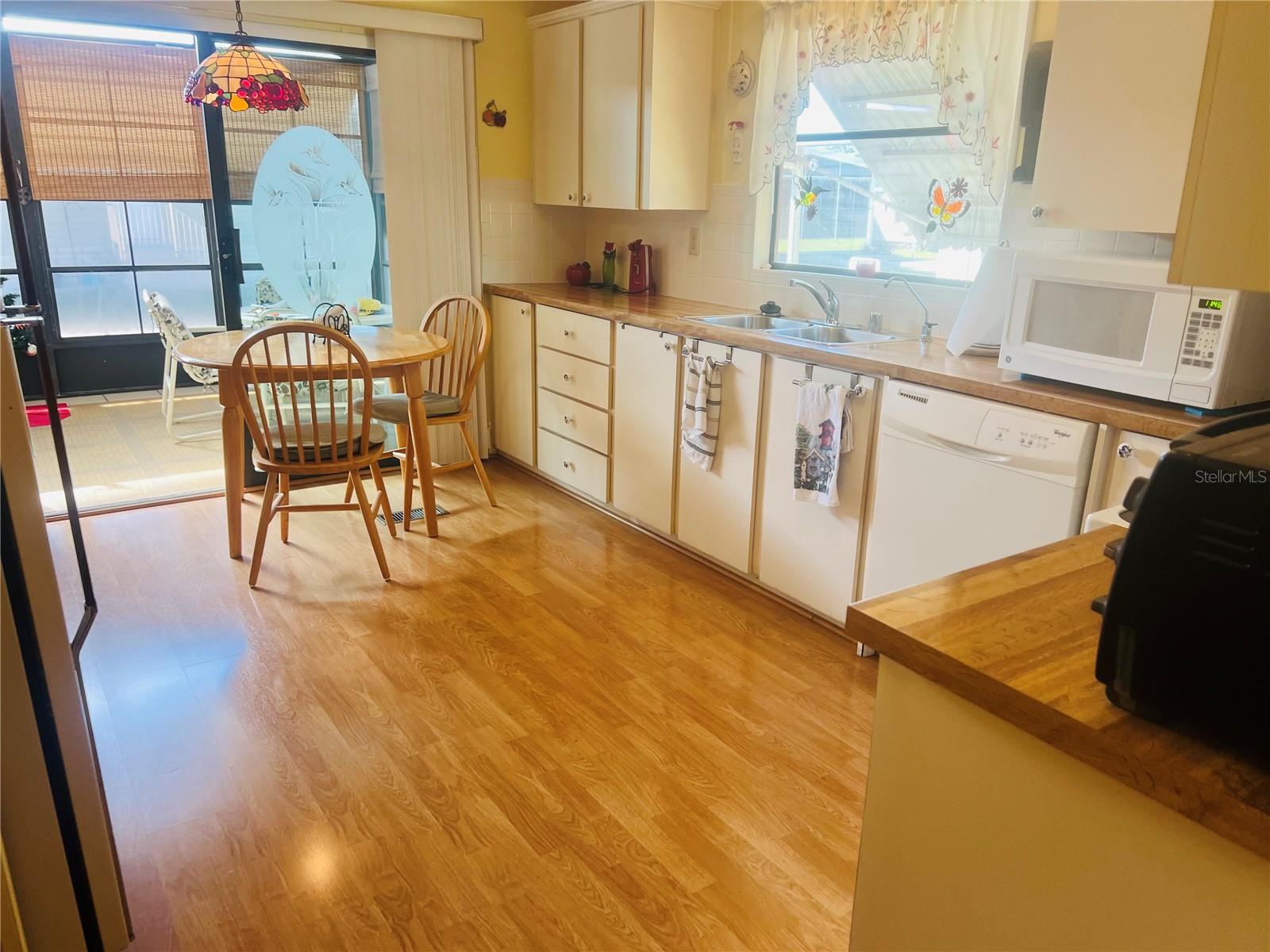 Image 4 of 33 For 2149 Gondola Drive 196