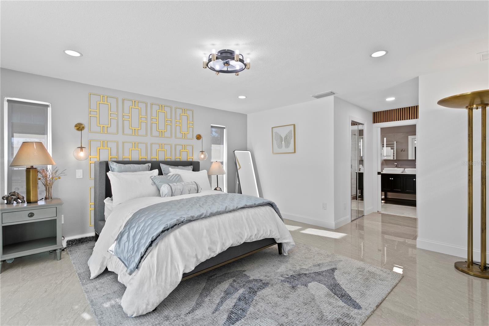 Image 19 of 73 For 900 31st Avenue Ne