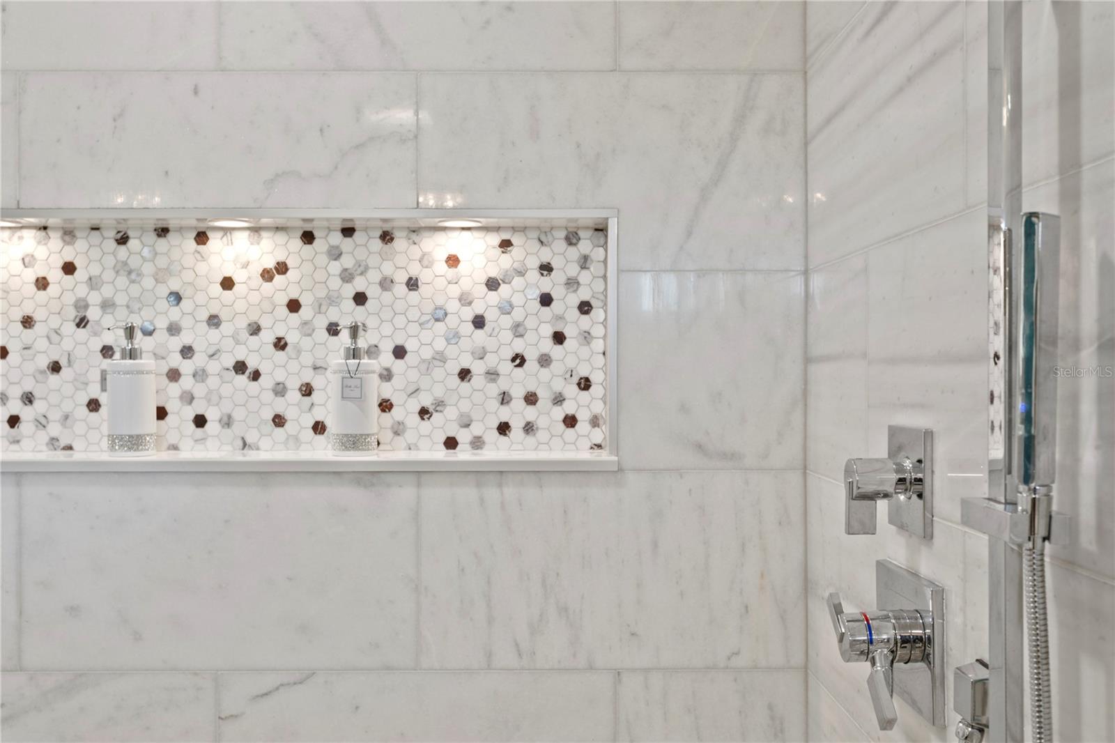 Image 26 of 73 For 900 31st Avenue Ne