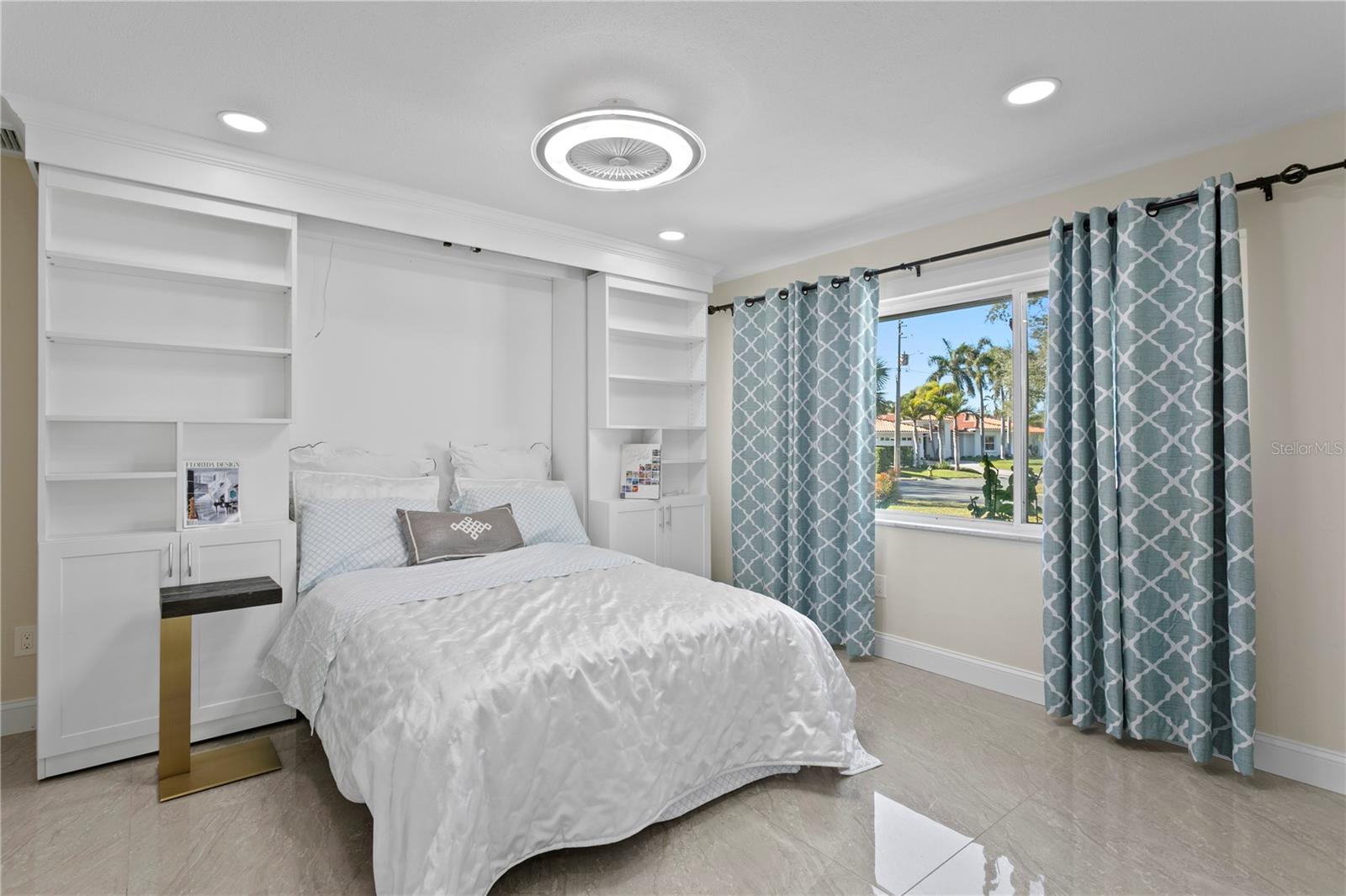 Image 27 of 73 For 900 31st Avenue Ne