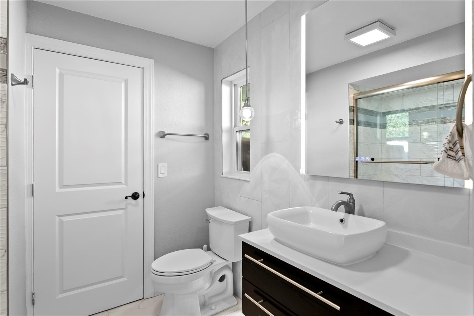 Image 31 of 73 For 900 31st Avenue Ne