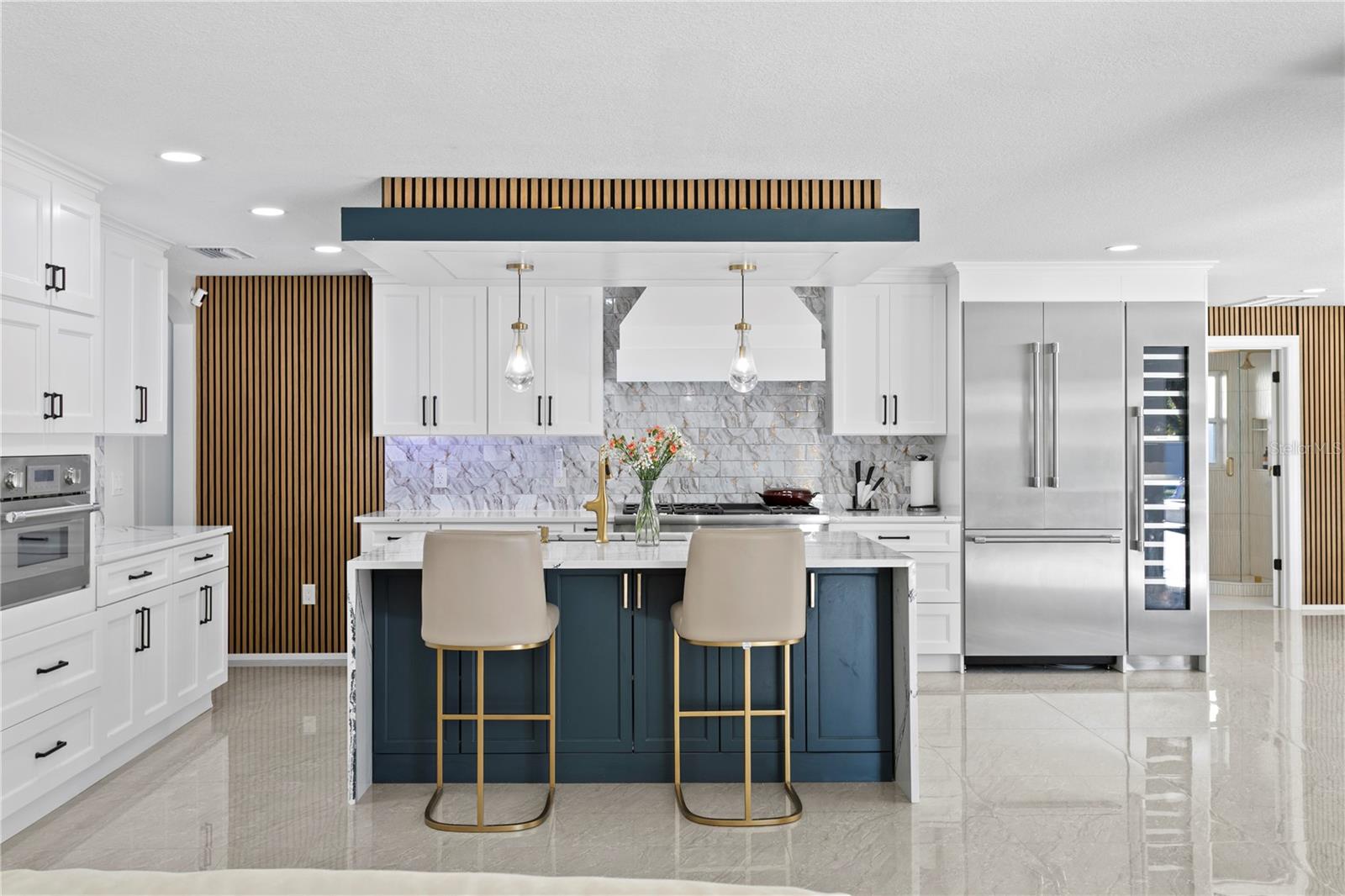 Image 5 of 73 For 900 31st Avenue Ne