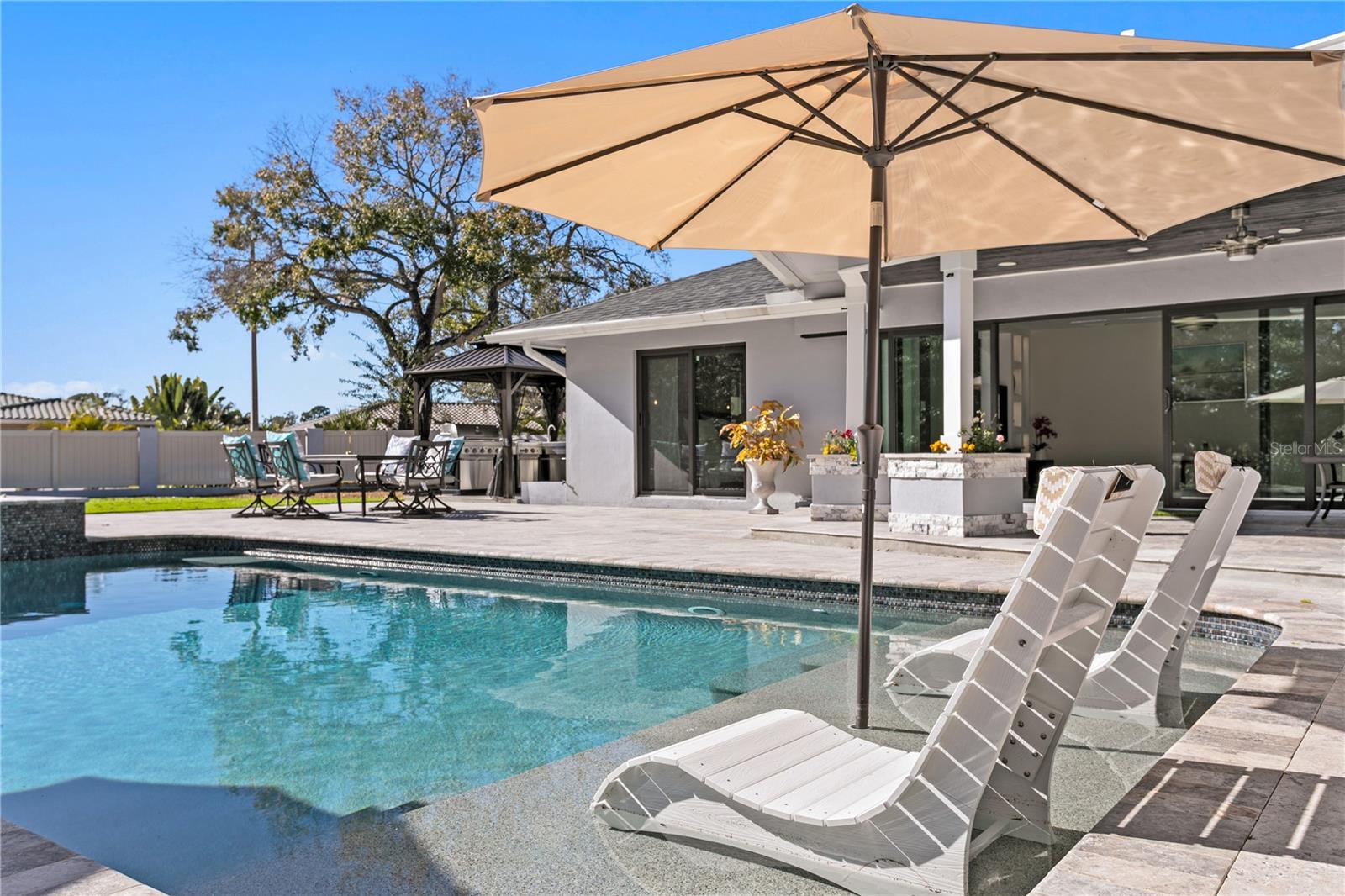 Image 50 of 73 For 900 31st Avenue Ne