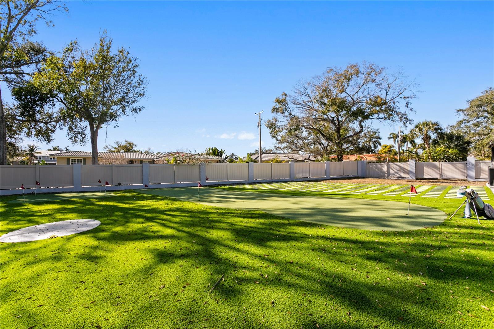 Image 51 of 73 For 900 31st Avenue Ne