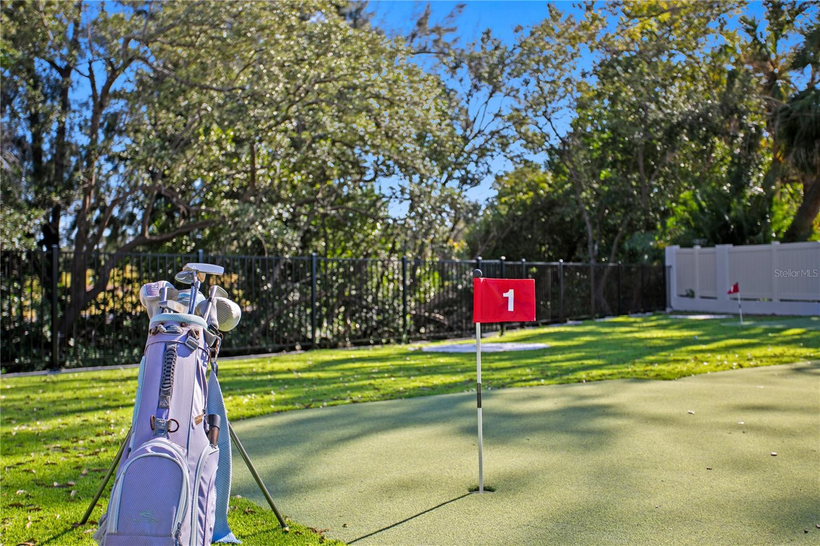 Image 57 of 73 For 900 31st Avenue Ne