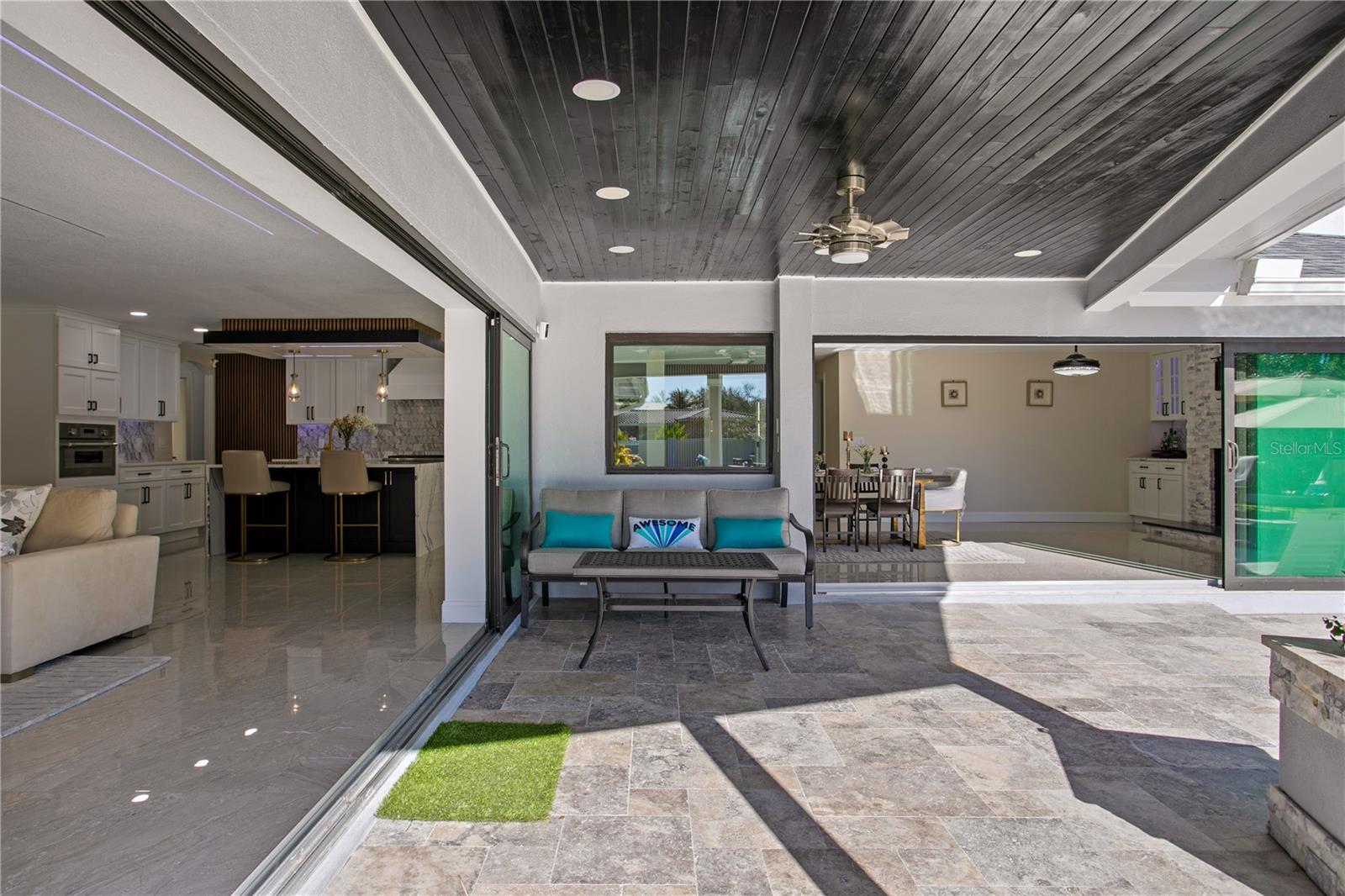 Image 59 of 73 For 900 31st Avenue Ne