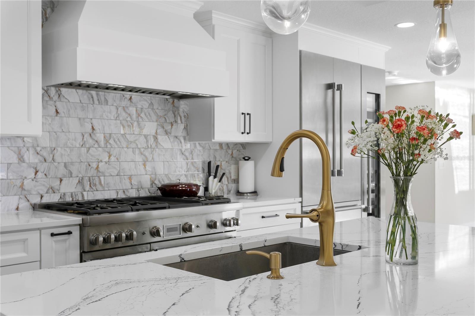 Image 7 of 73 For 900 31st Avenue Ne