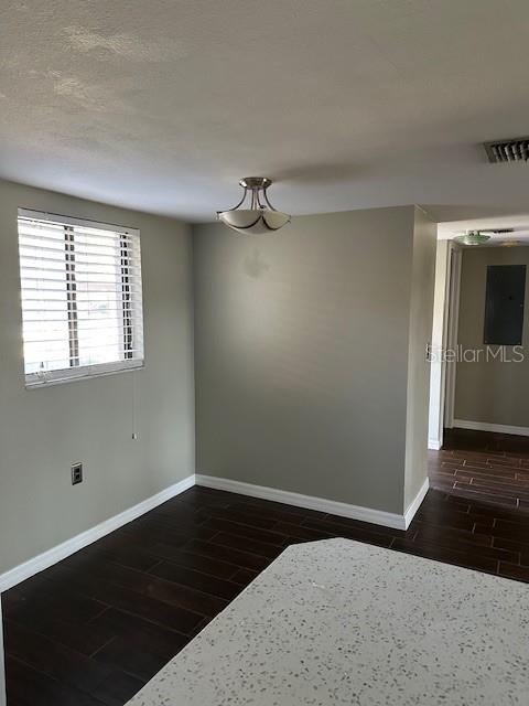 Image 11 of 39 For 2683 Sabal Springs Circle 101