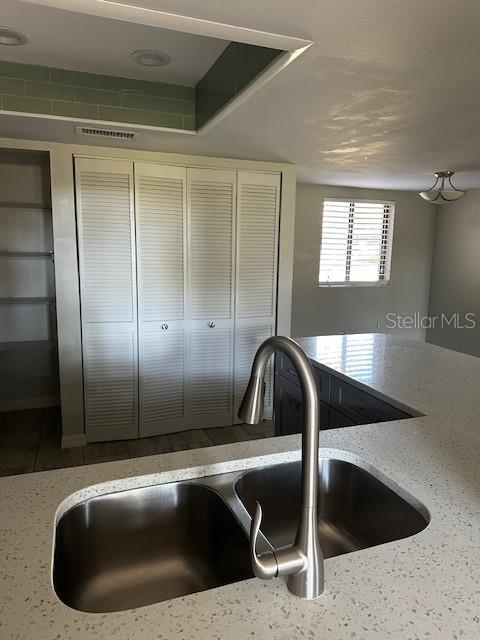 Image 13 of 39 For 2683 Sabal Springs Circle 101