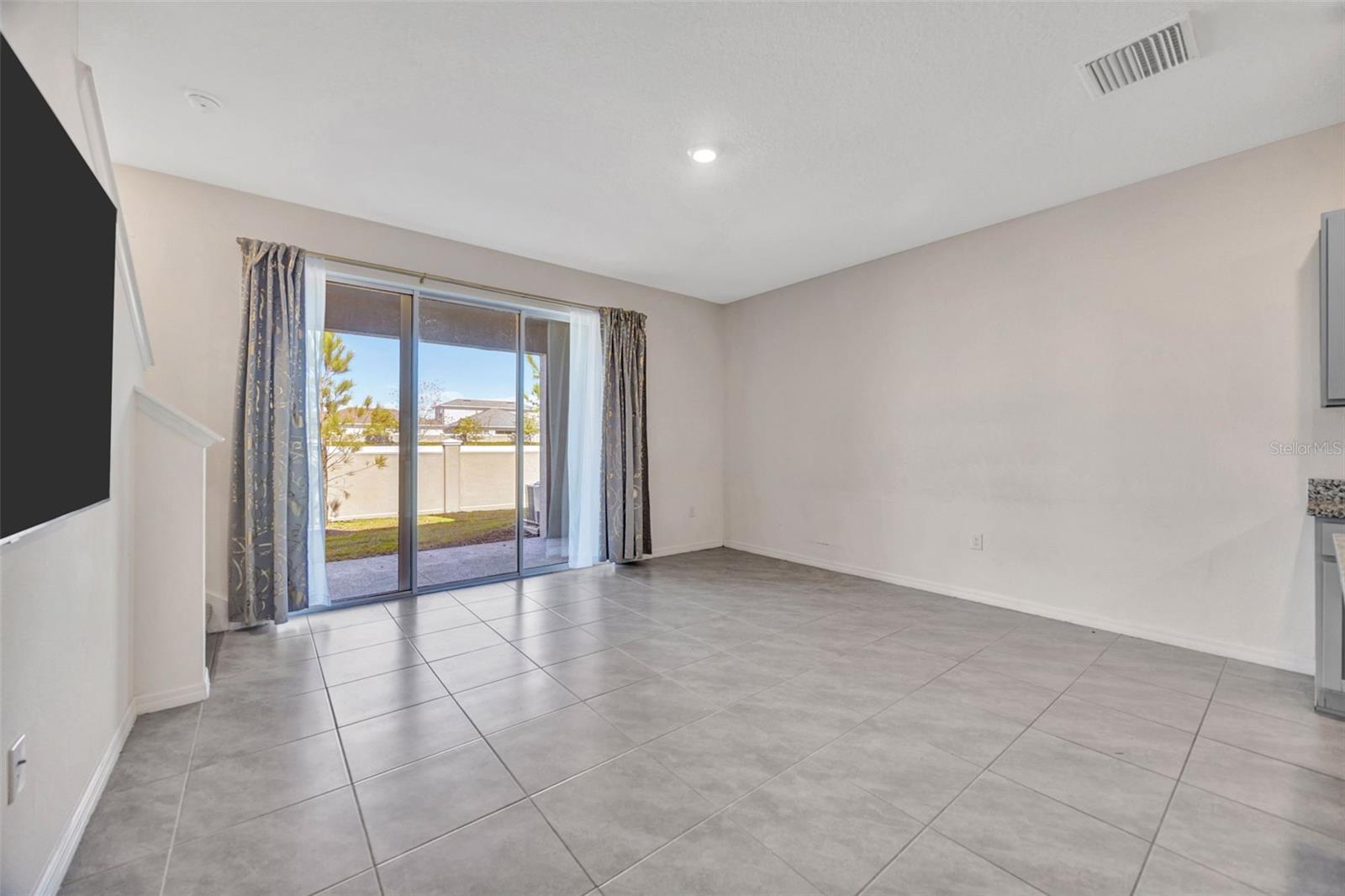 Image 14 of 45 For 32395 Turtle Grace Loop