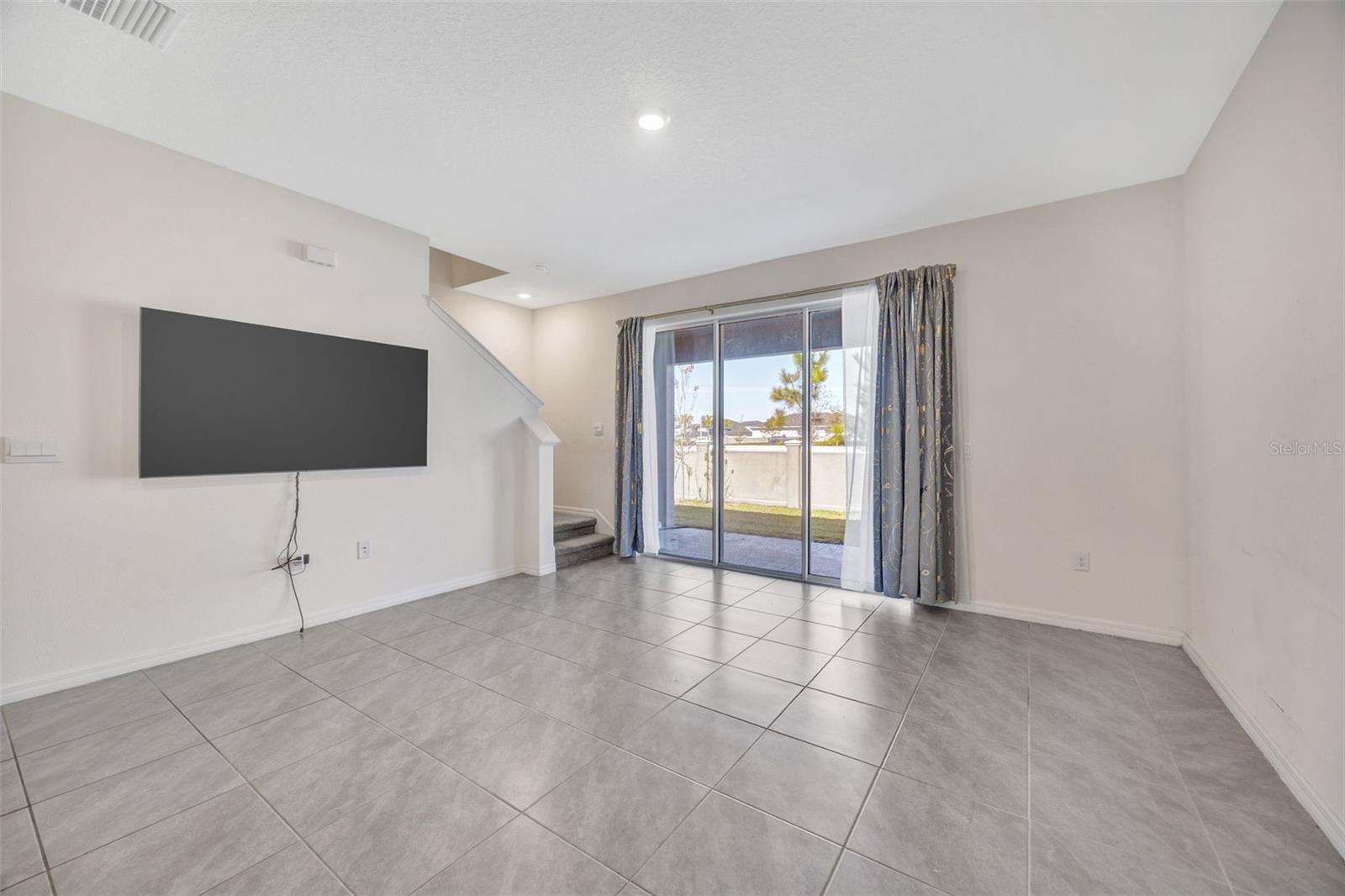 Image 20 of 45 For 32395 Turtle Grace Loop