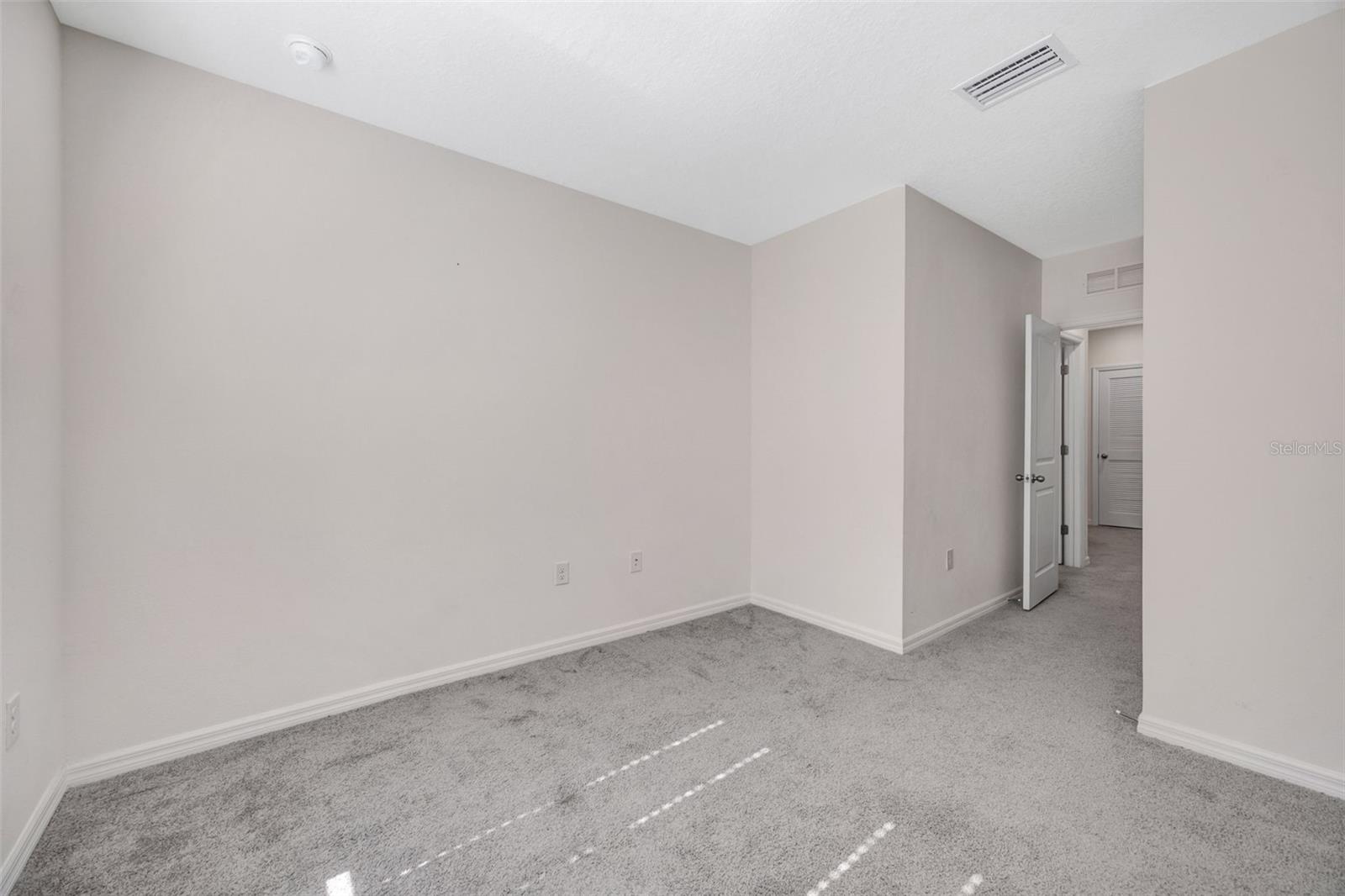 Image 42 of 45 For 32395 Turtle Grace Loop