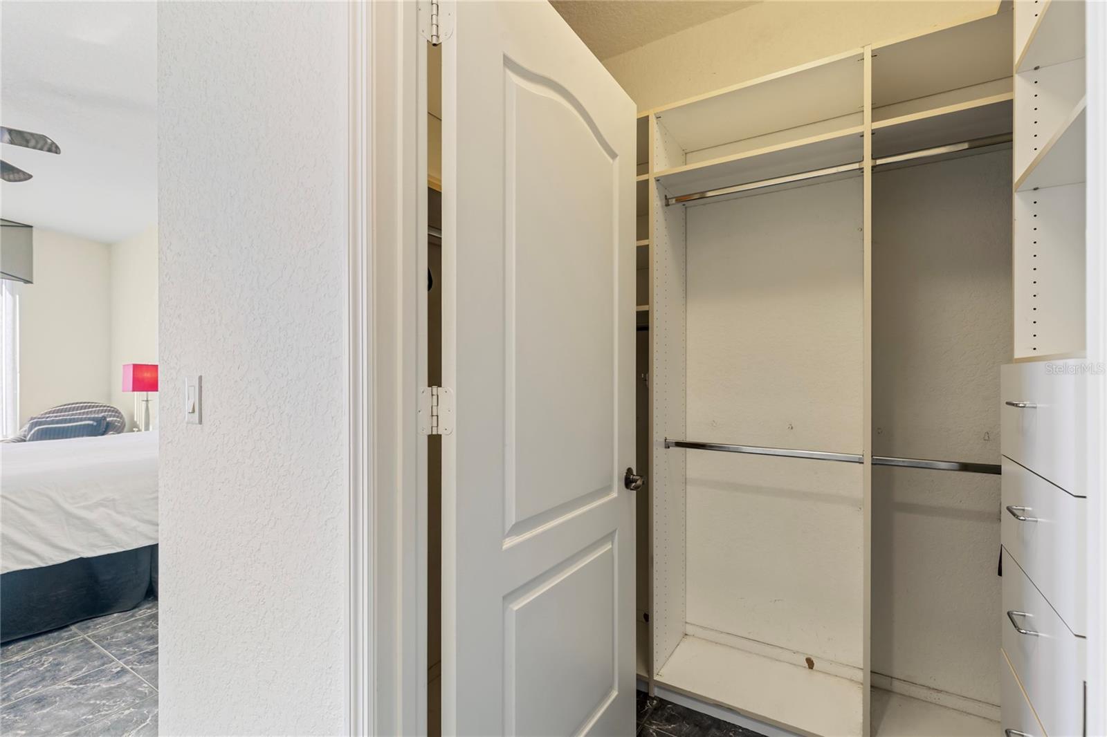 Image 22 of 51 For 1200 Gulf Boulevard 1002