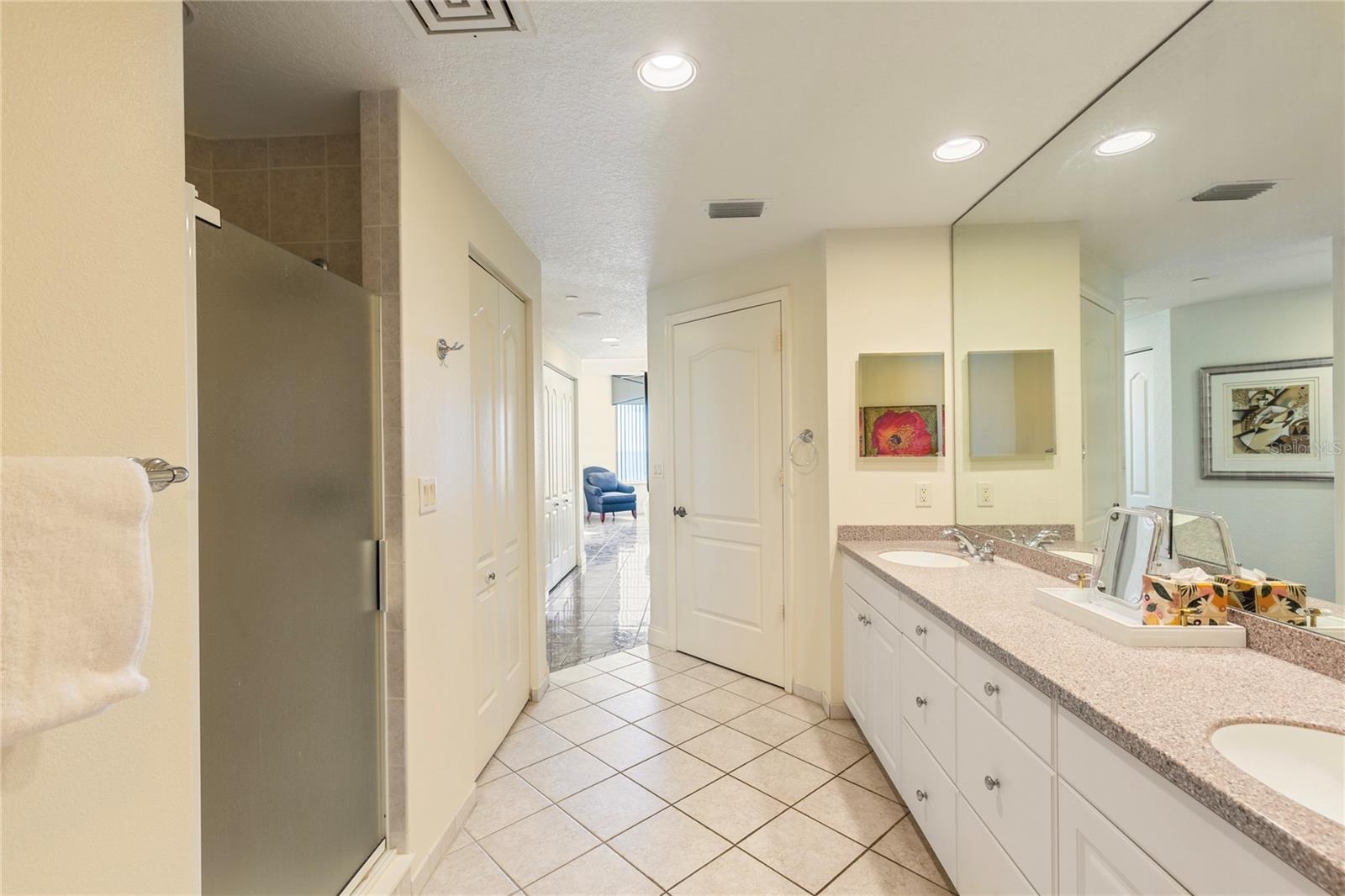 Image 26 of 51 For 1200 Gulf Boulevard 1002