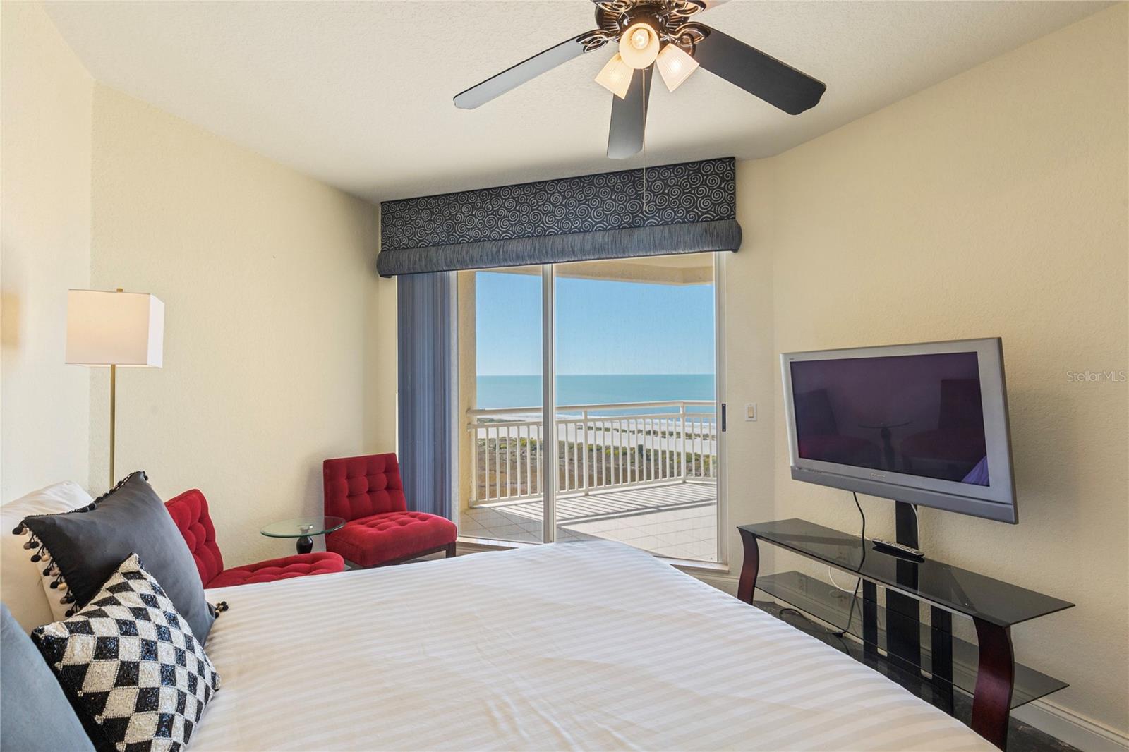 Image 31 of 51 For 1200 Gulf Boulevard 1002