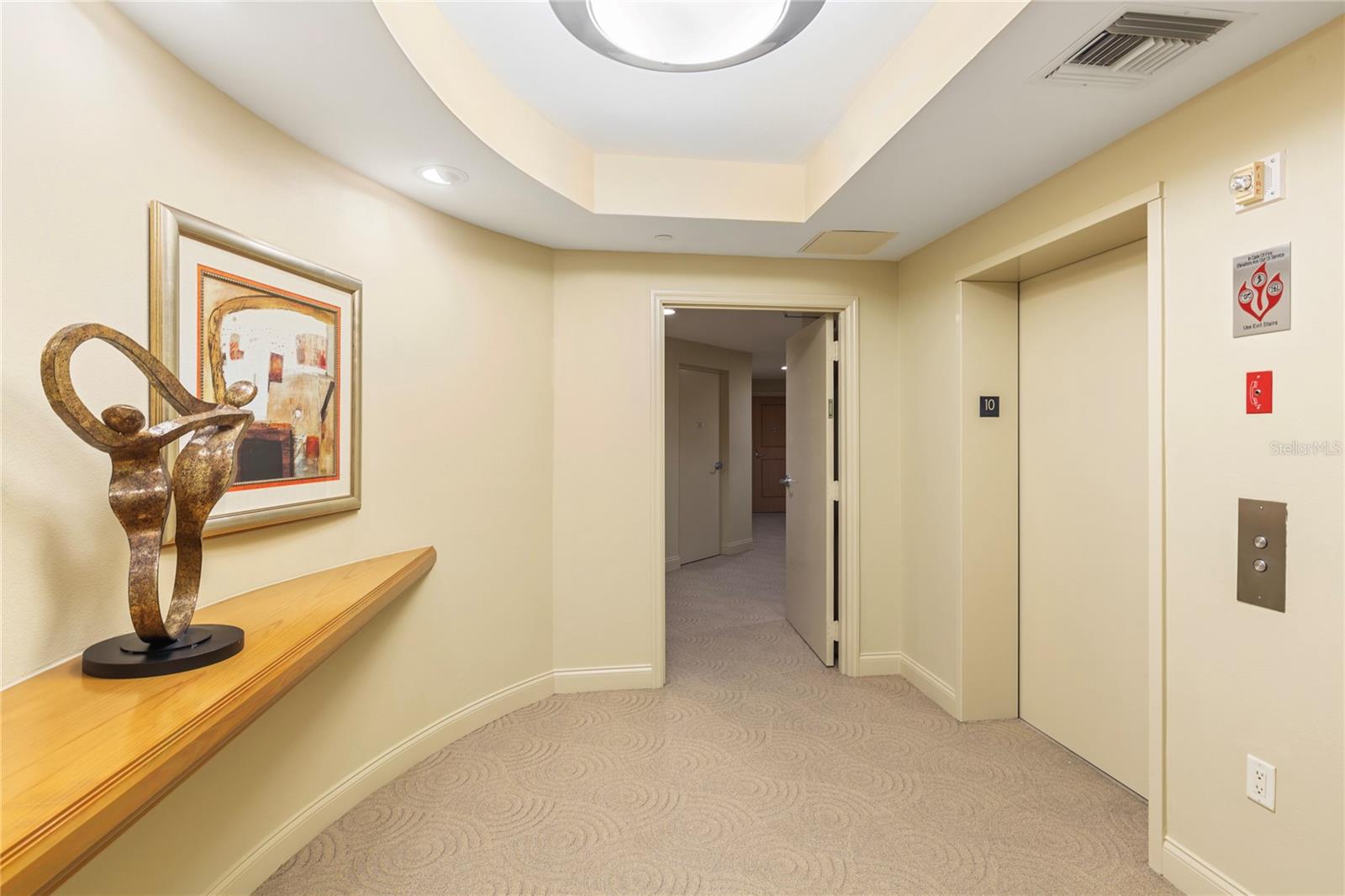 Image 36 of 51 For 1200 Gulf Boulevard 1002