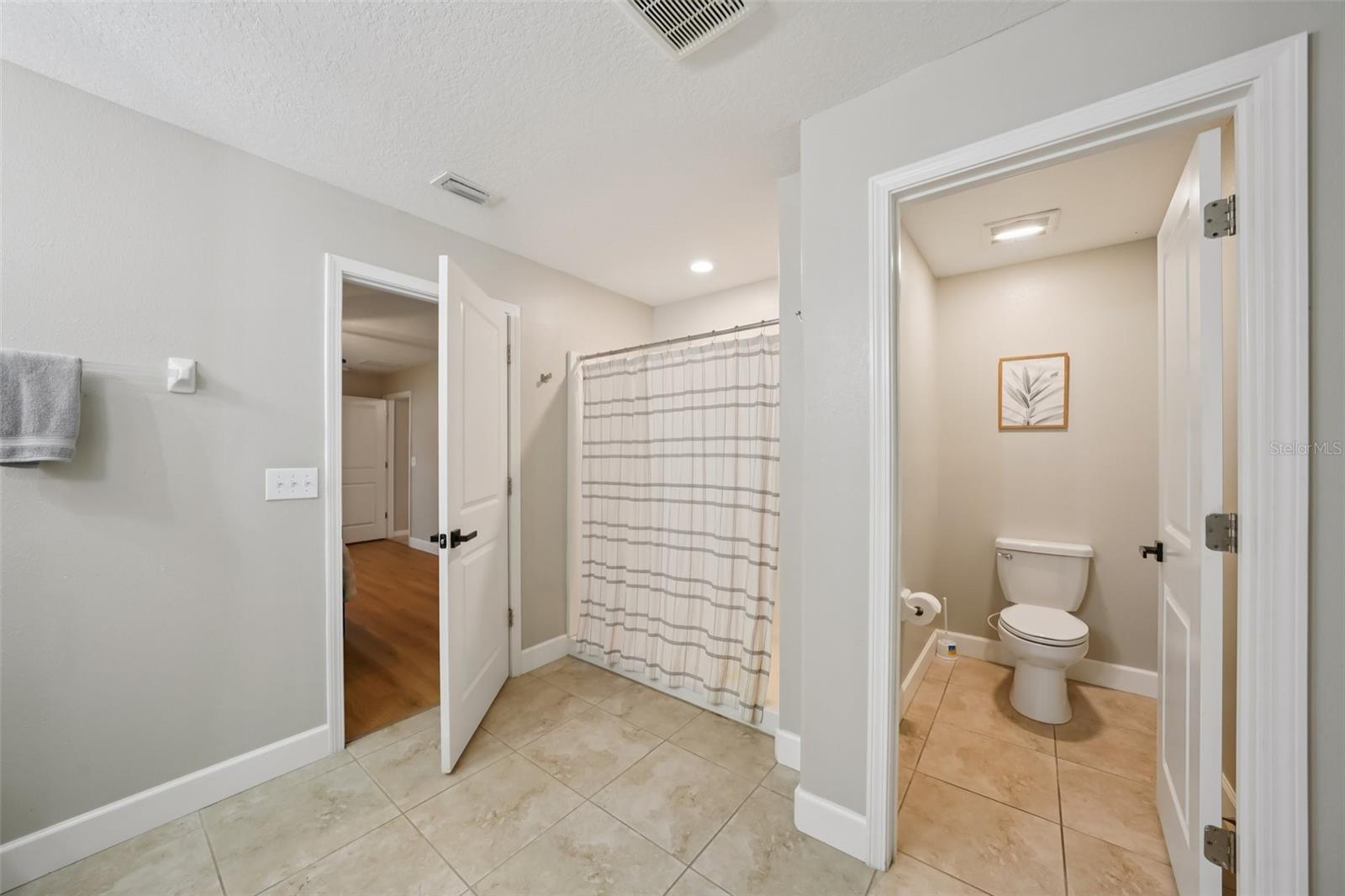 Image 17 of 31 For 12620 Sandpine Reserve Place