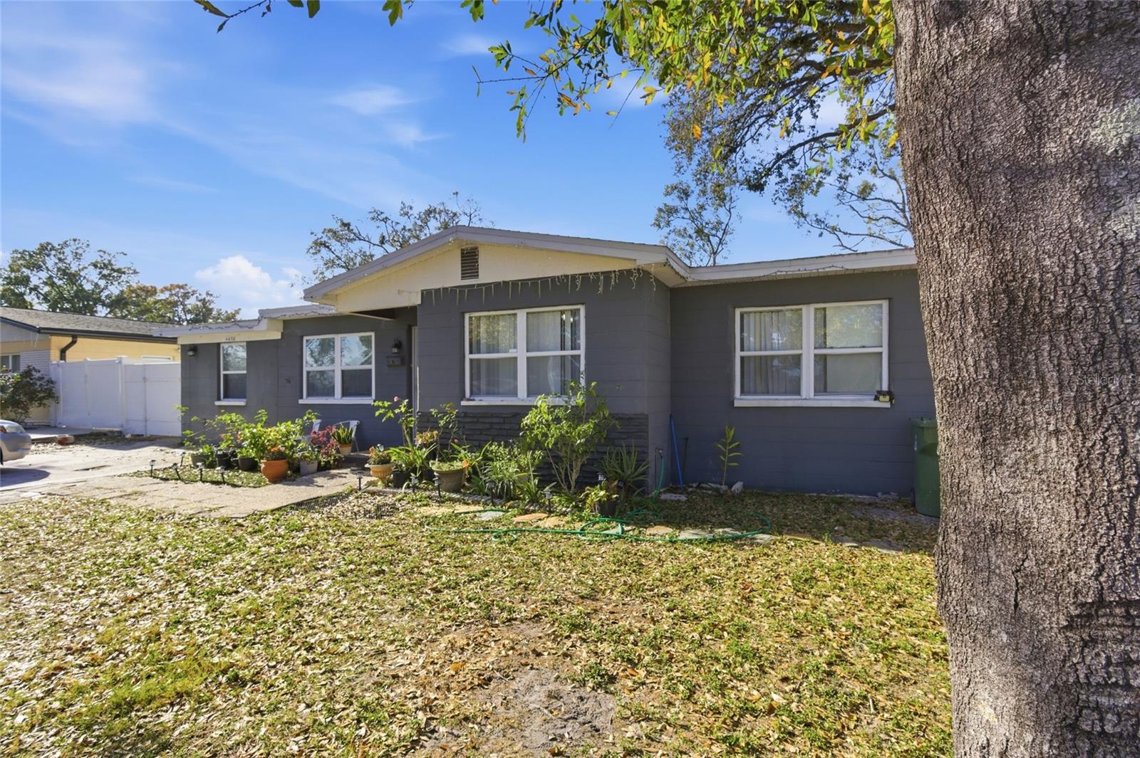 Image 2 of 25 For 4608 Harvey Avenue