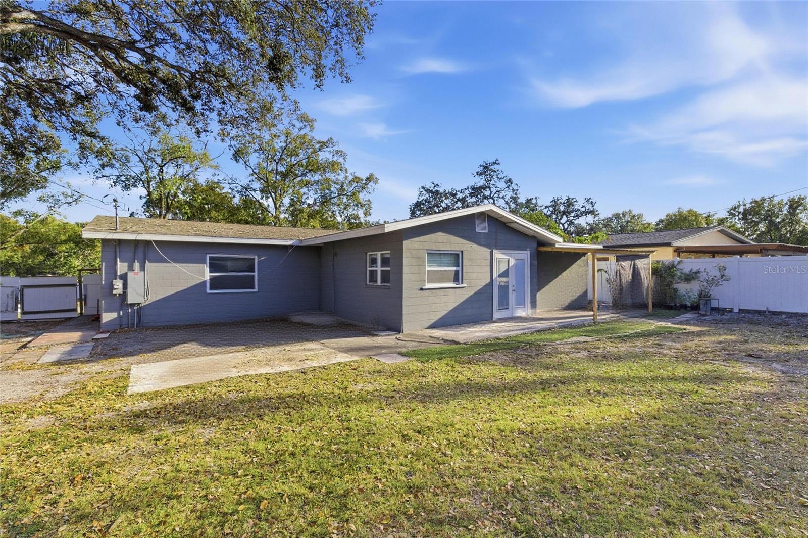 Image 24 of 25 For 4608 Harvey Avenue