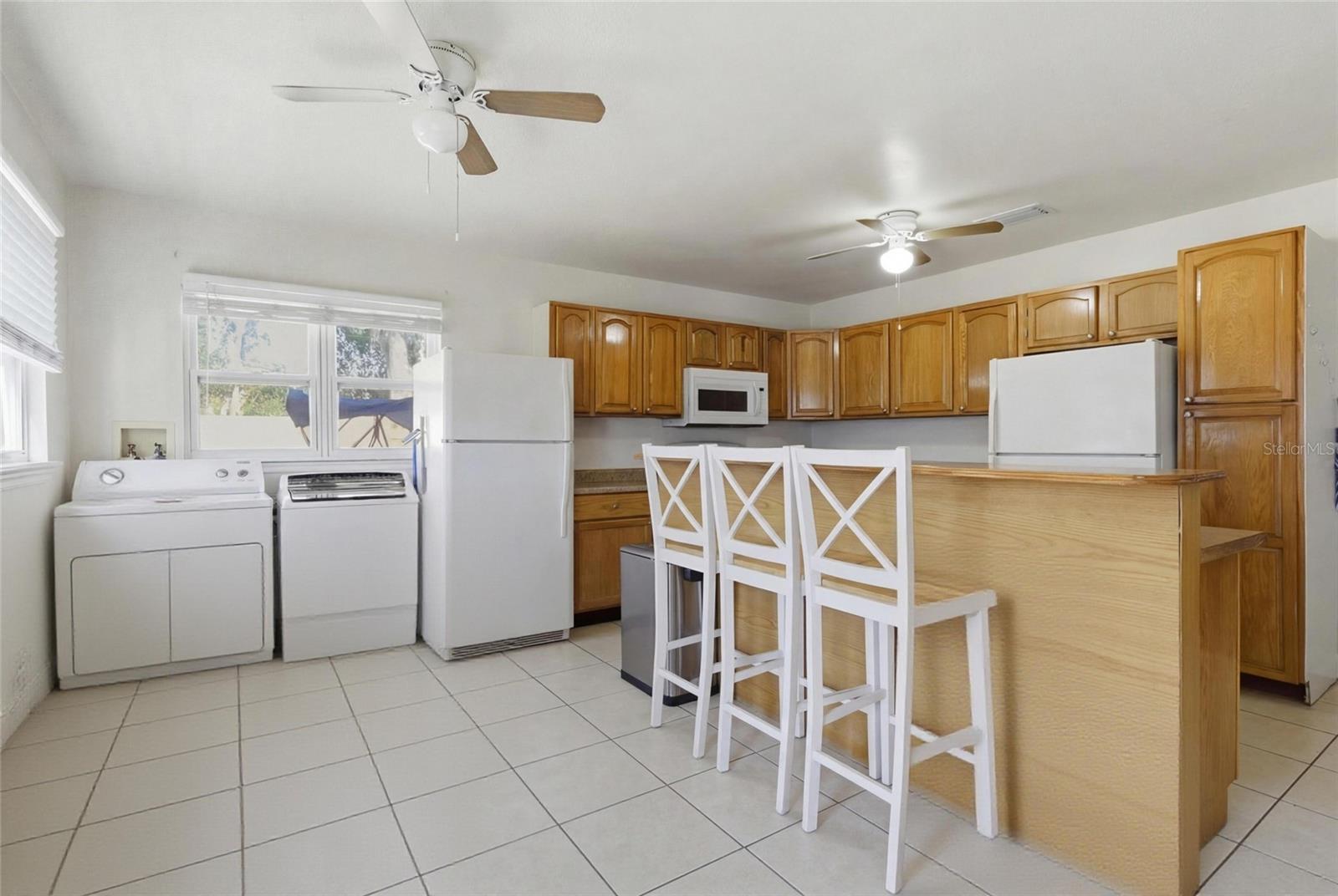 Image 6 of 25 For 4608 Harvey Avenue