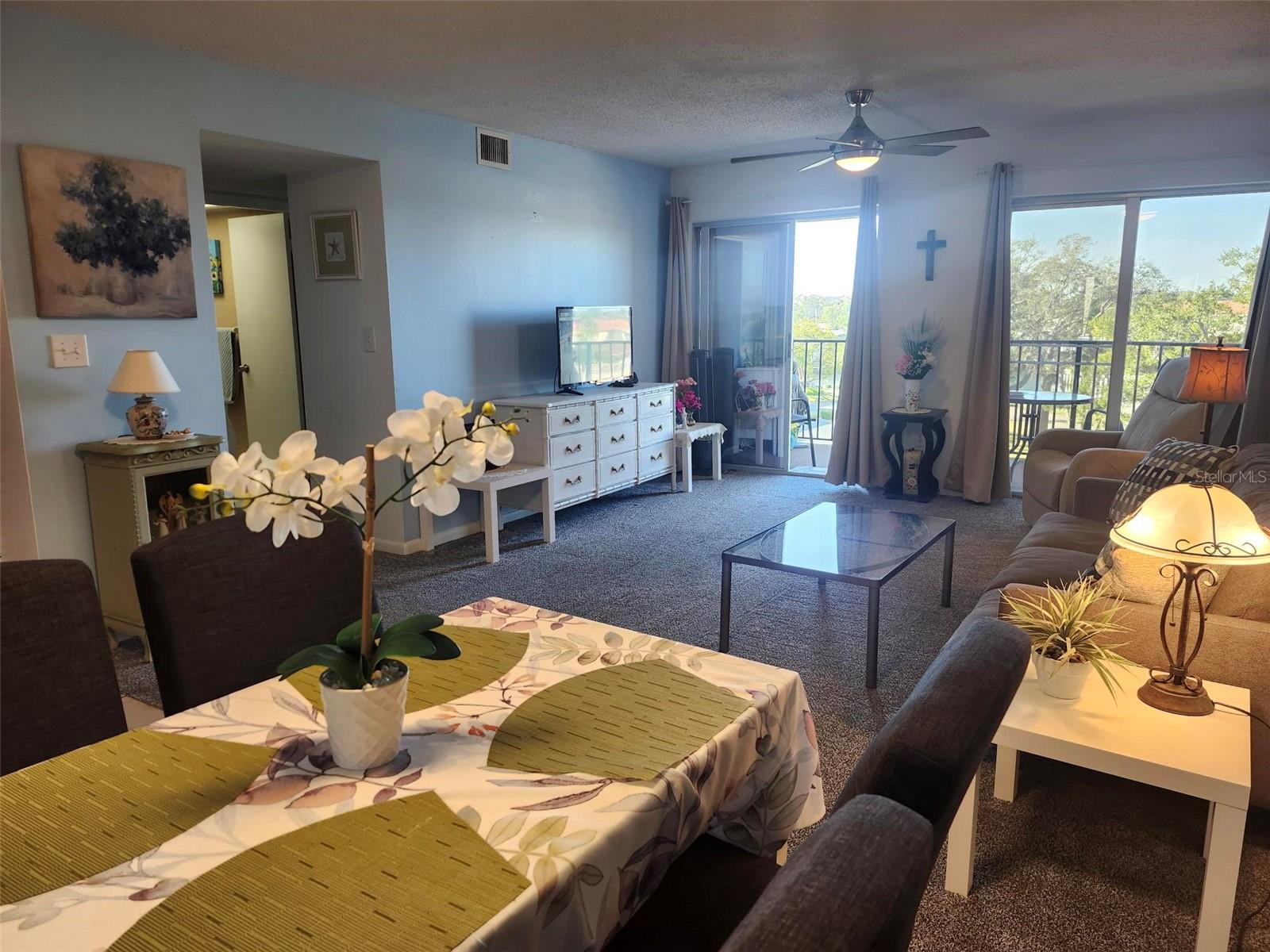 Image 5 of 26 For 19029 Us Highway 19 N 9-305