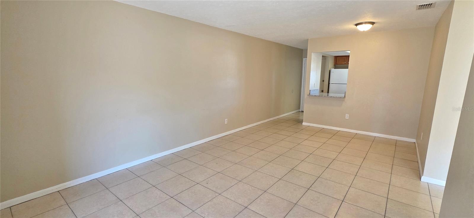 Image 12 of 27 For 9515 Fieldview Circle