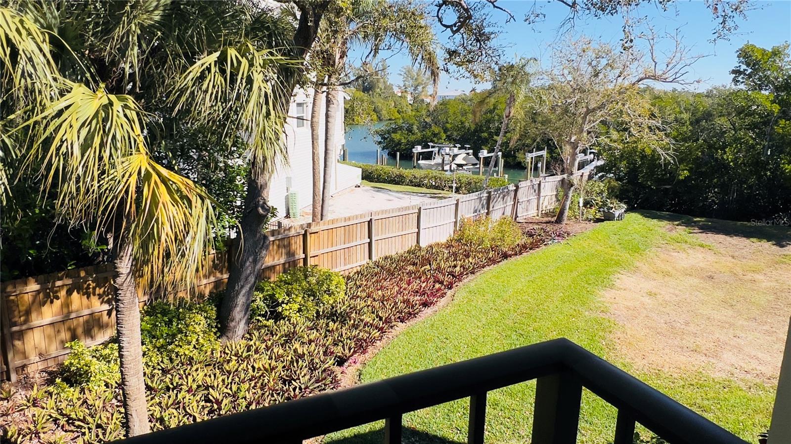 Image 30 of 65 For 1515 Pinellas Bayway S 46