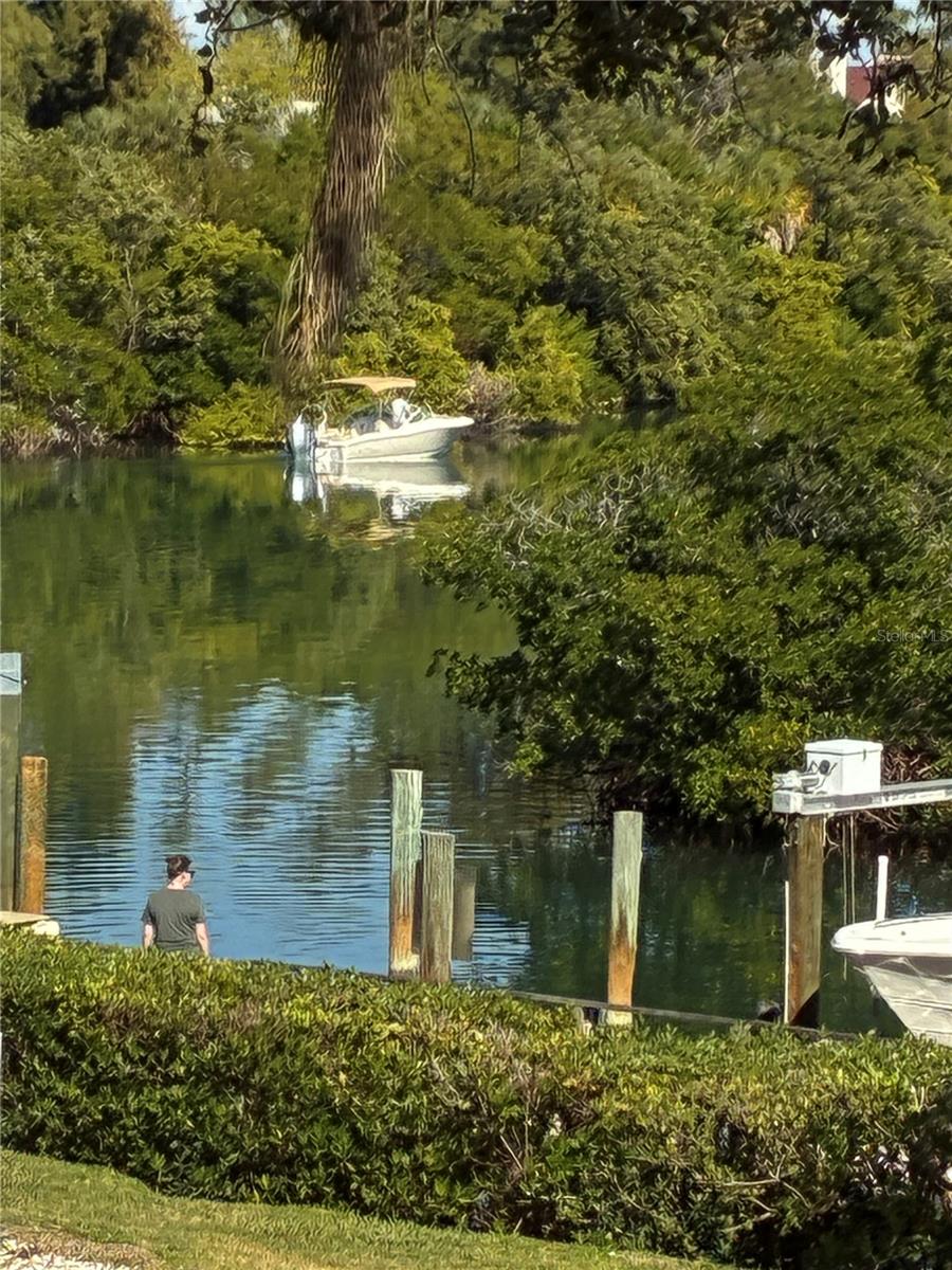 Image 55 of 65 For 1515 Pinellas Bayway S 46