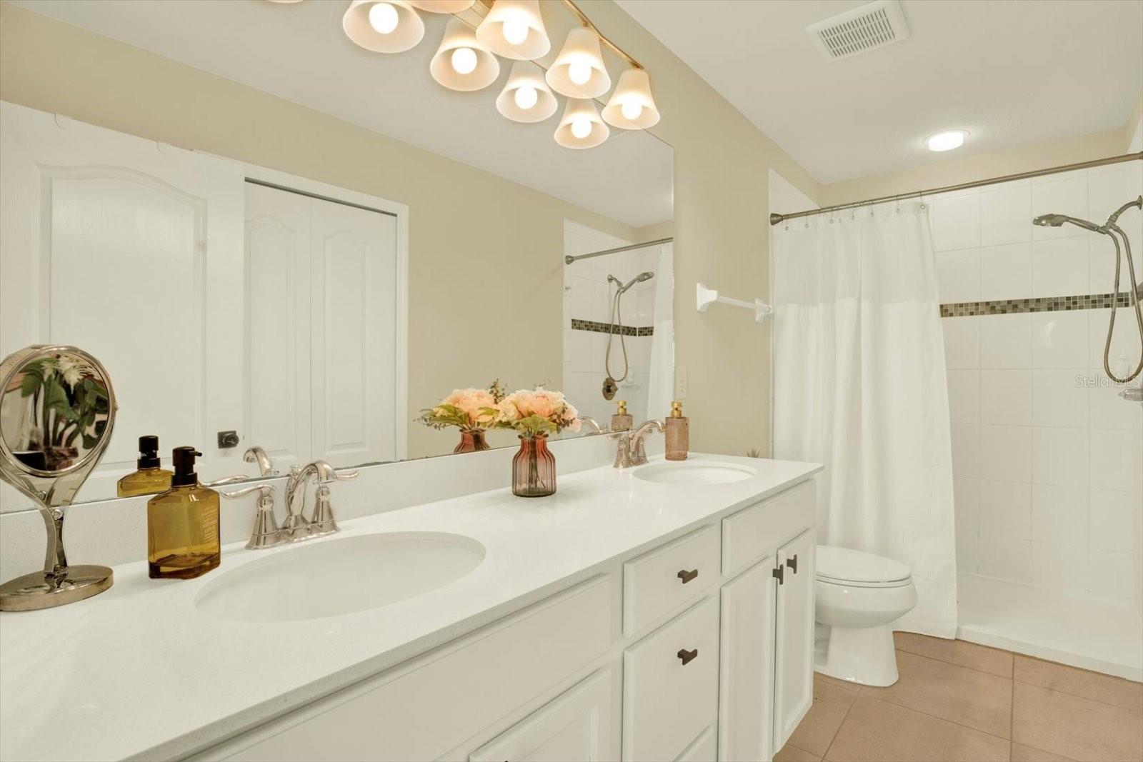 Image 19 of 51 For 10822 Verawood Drive