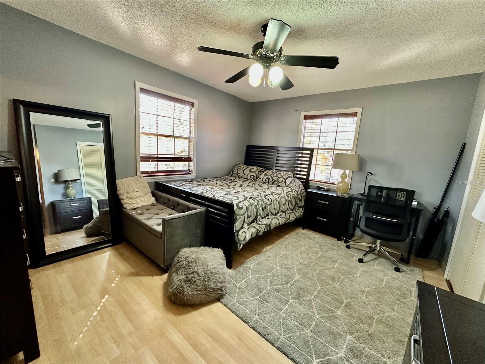 Image 26 of 37 For 8834 Whispering Oaks Trail