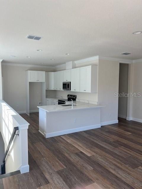 Image 5 of 26 For 5721 Desert Rose Place