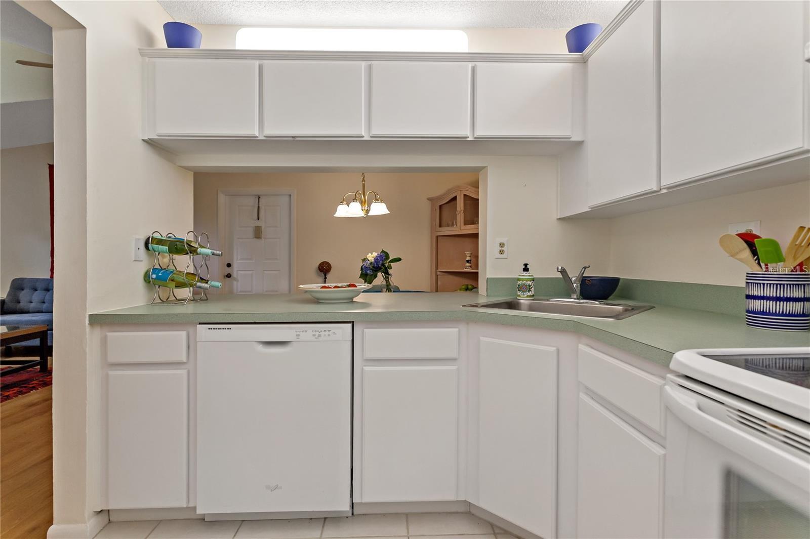 Image 10 of 28 For 3161 Lake Pine Way S F3