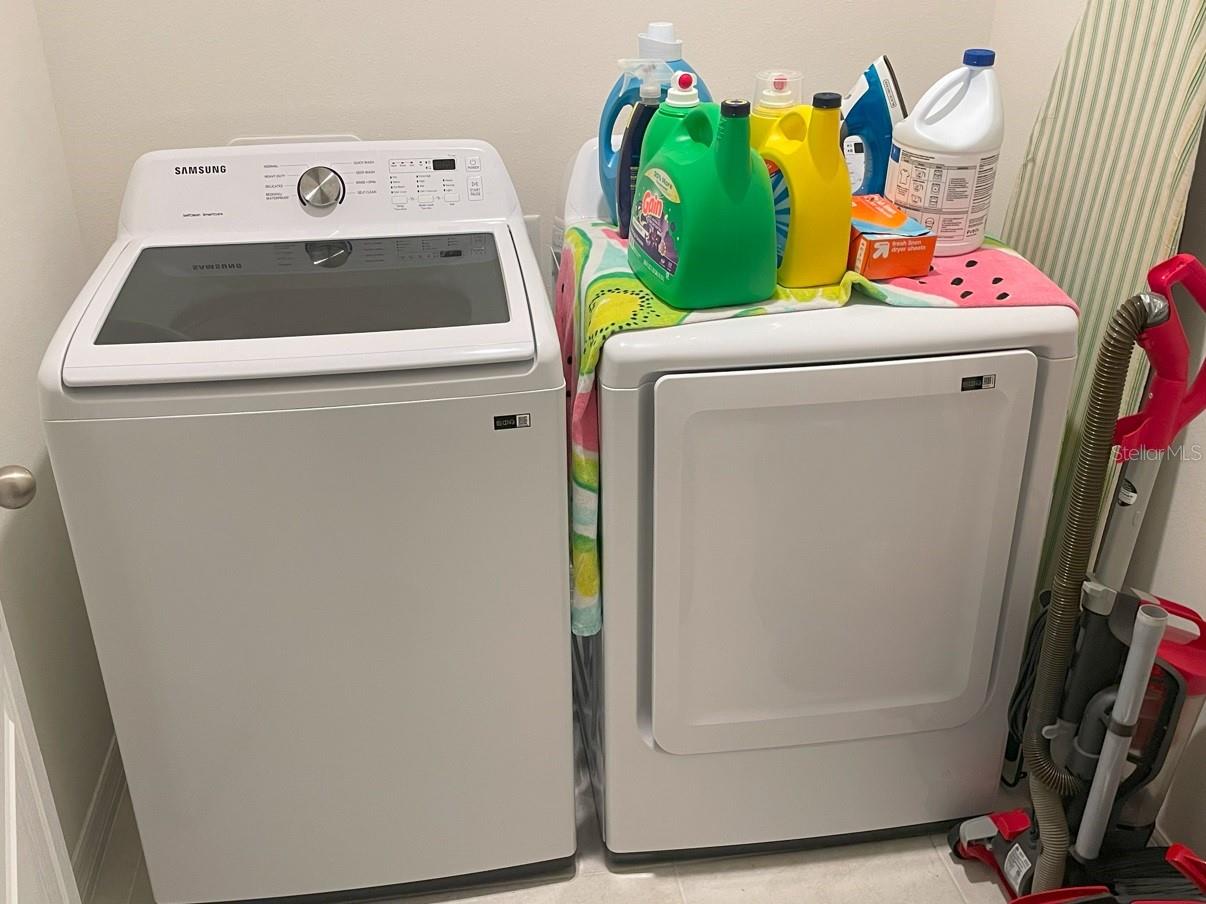 Image 10 of 19 For 1806 Silverbell Loop