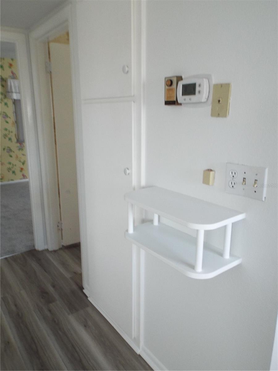 Image 10 of 29 For 1556 Council Drive